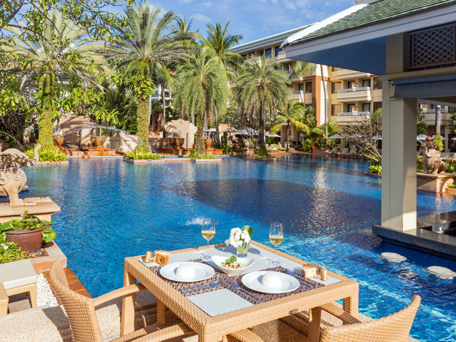 Charm Thai