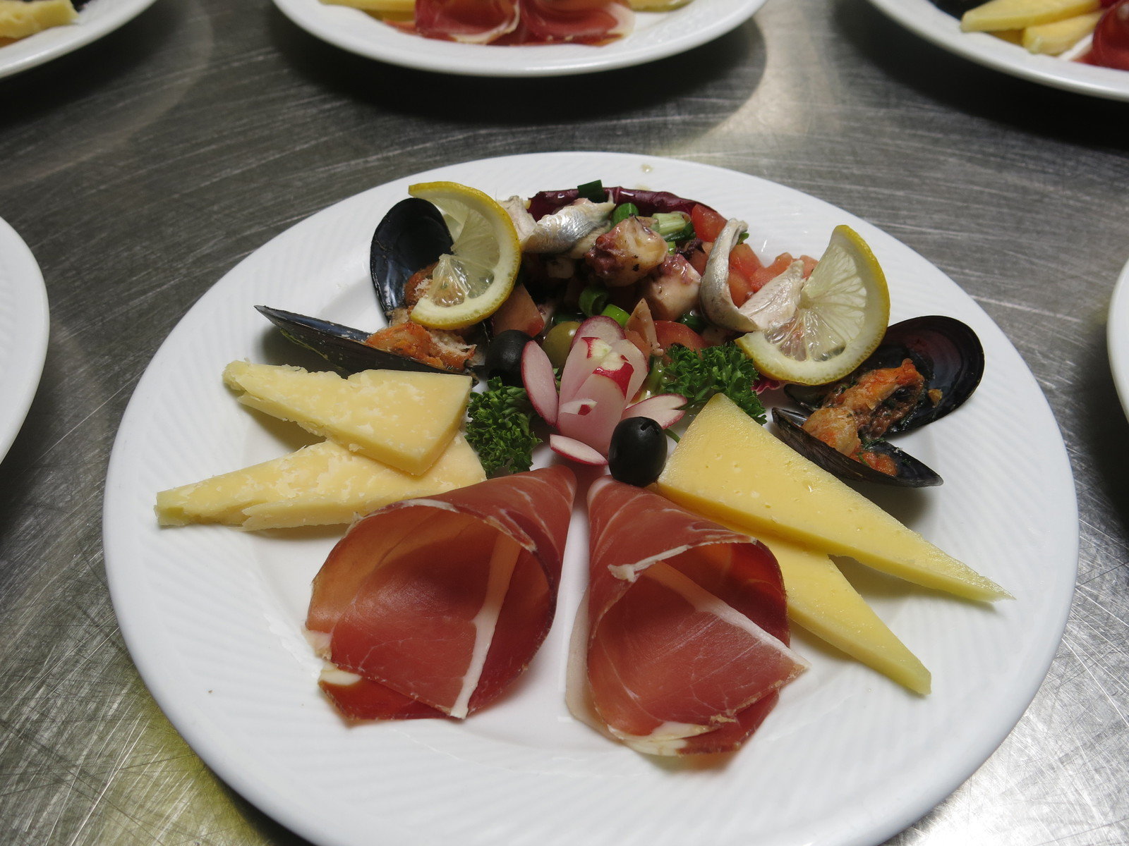 Maritimo pool restaurant and bar