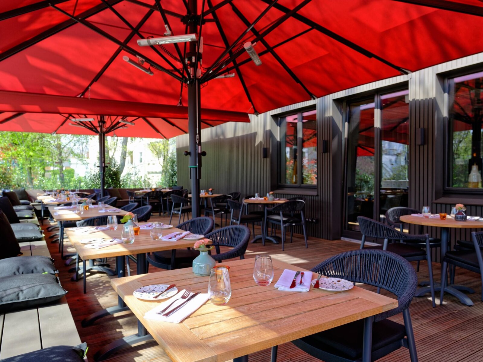 CHALET - Mittagessen & Abendessen