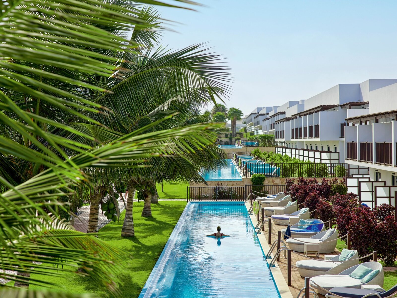Double Deluxe Swim-up