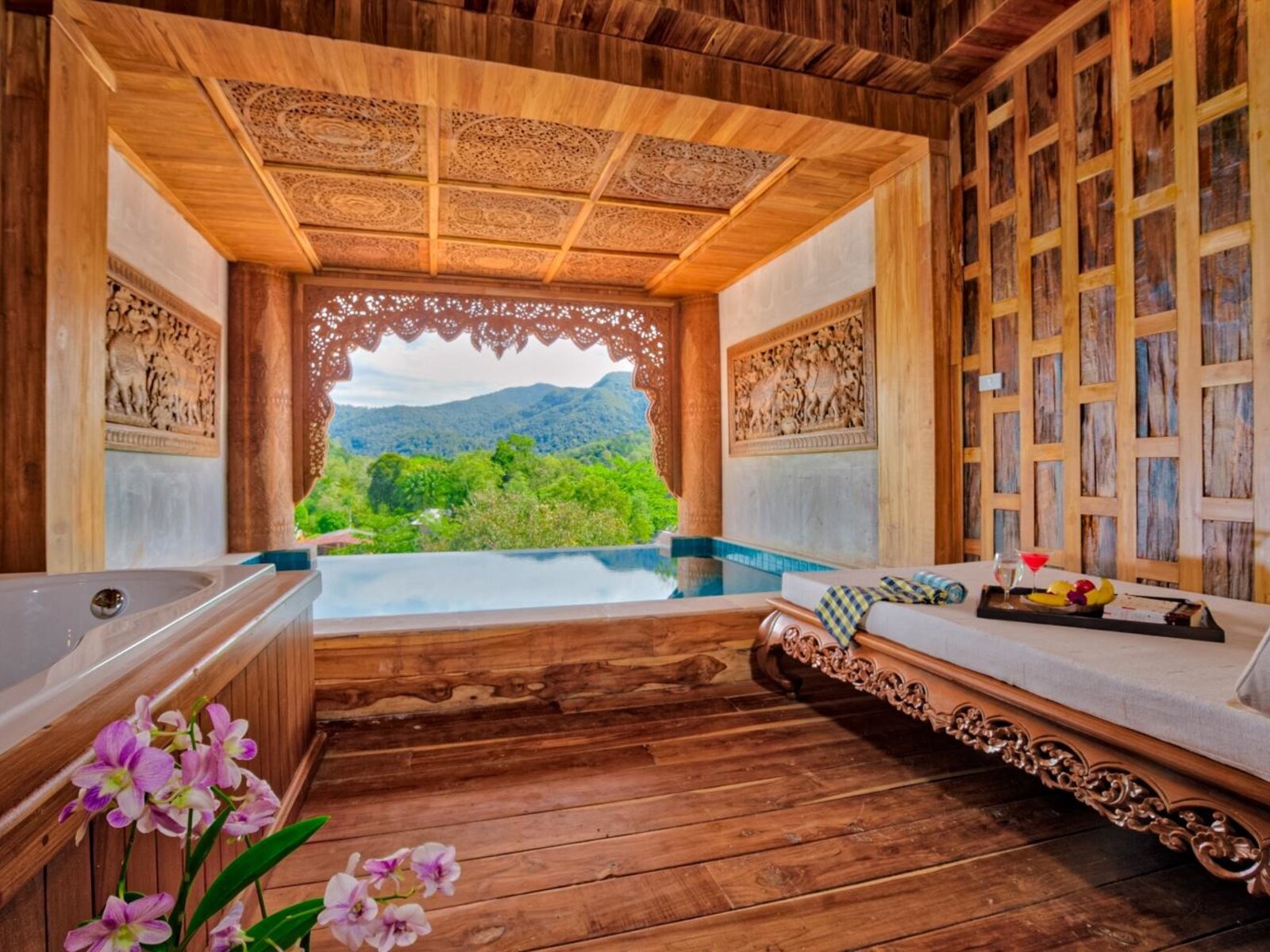 Wohnbeispiel Pool Suite Water View