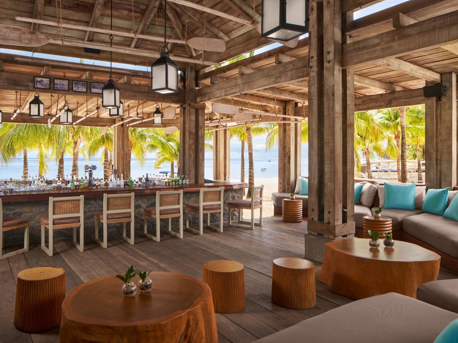 The Boathouse Bar & Grill