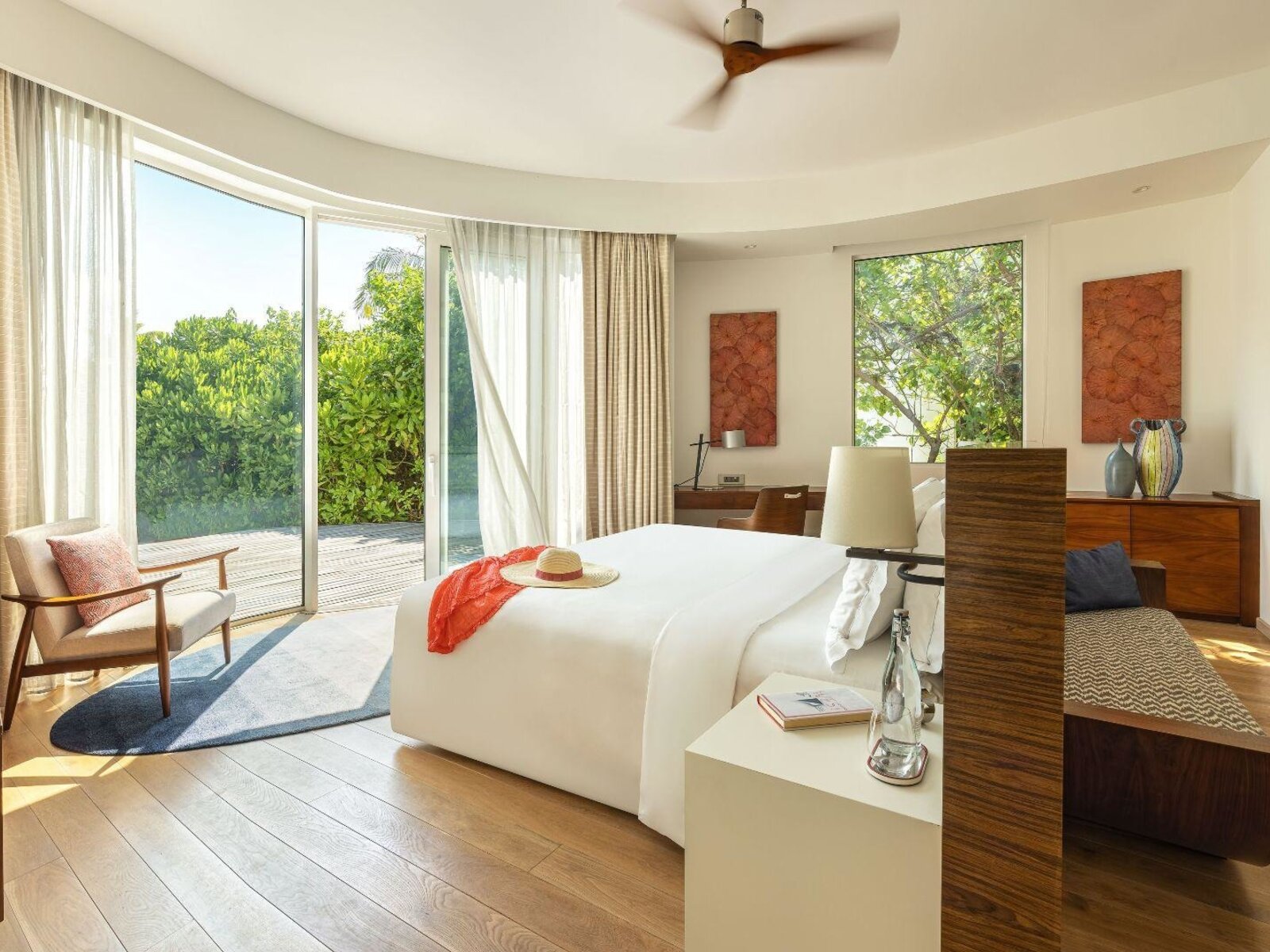 Wohnbeispiel Two Bedroom Beach Residence with Pool