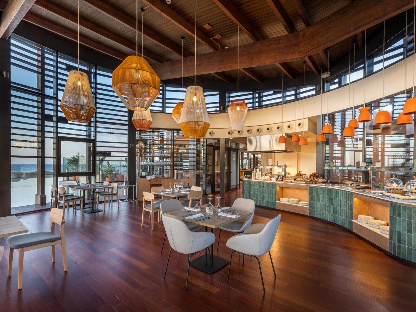 Royal Level Restaurant