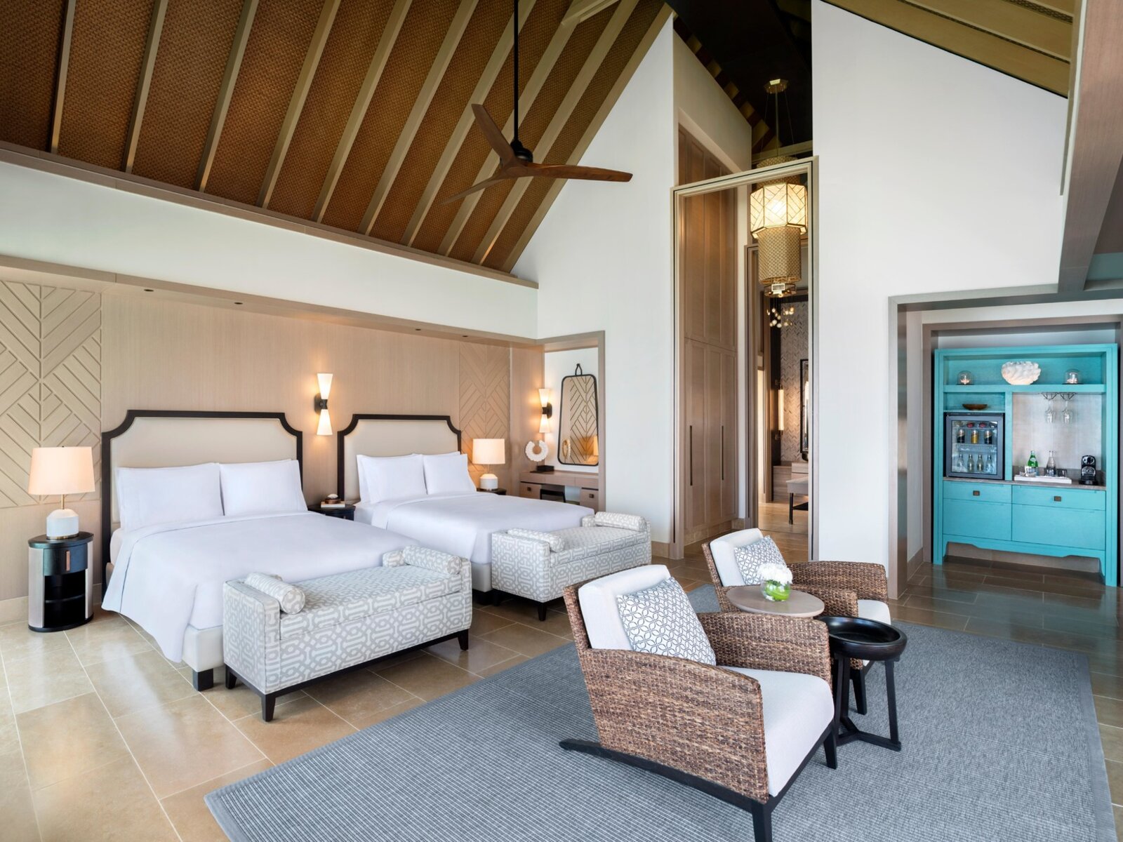 Wohnbeispiel Two Bedroom Beach Villa with Pool