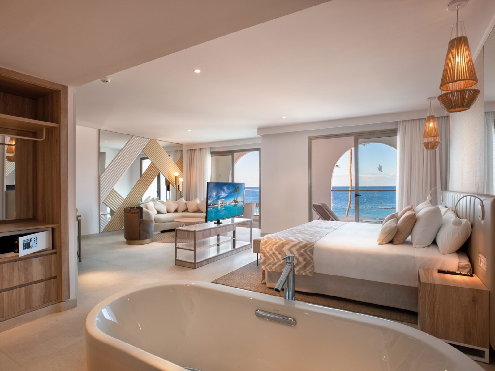 Wohnbeispiel Suite Platinum Frontaler Meerblick