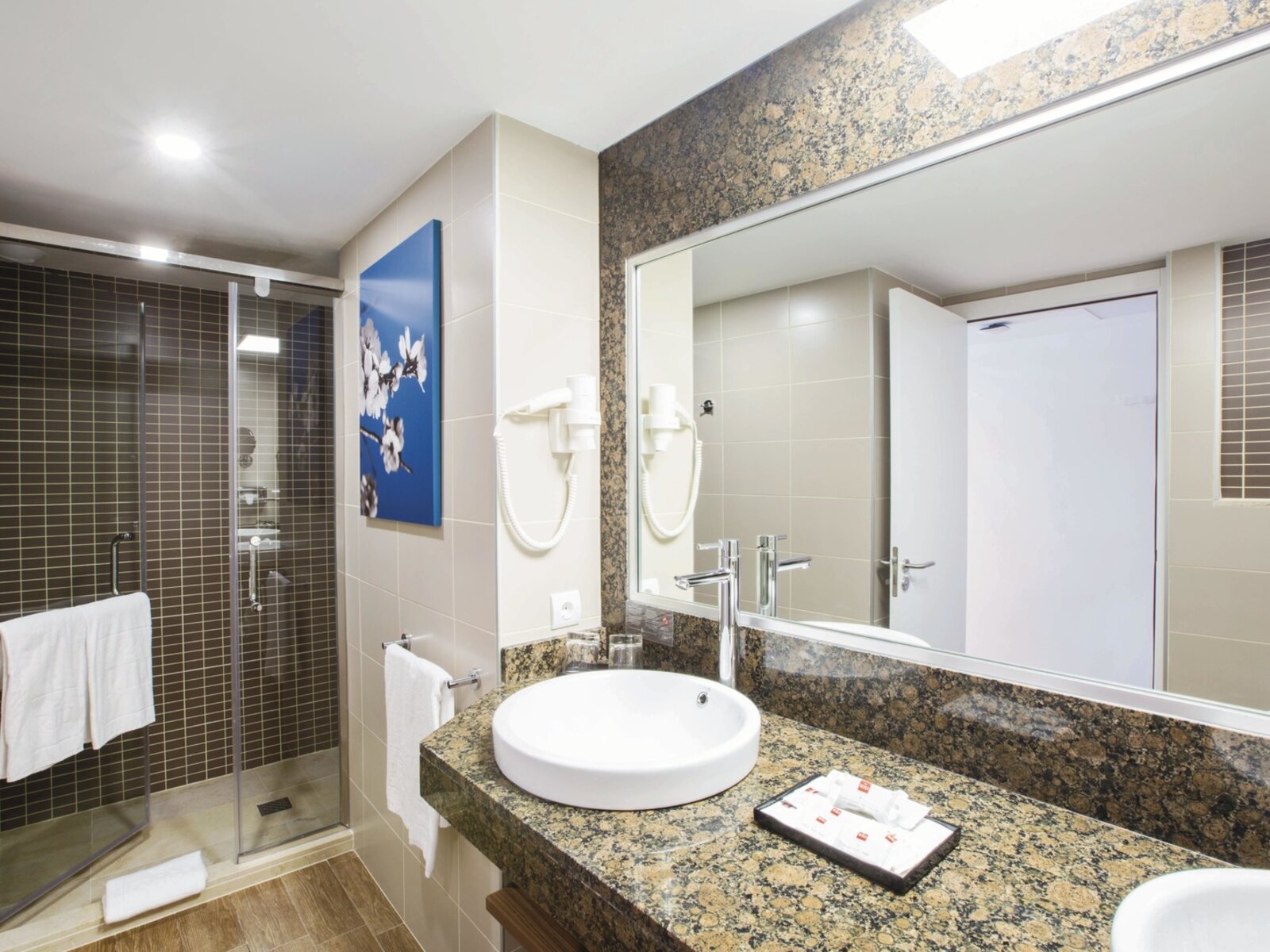Wohnbeispiel Family Room (2 Bedrooms)