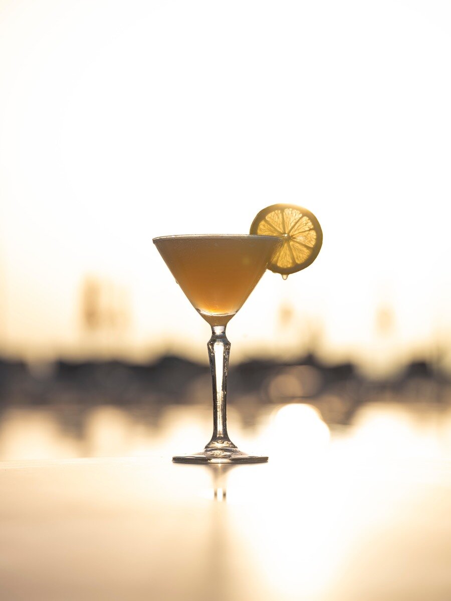 ORIGINAL HUB Lounge Bar