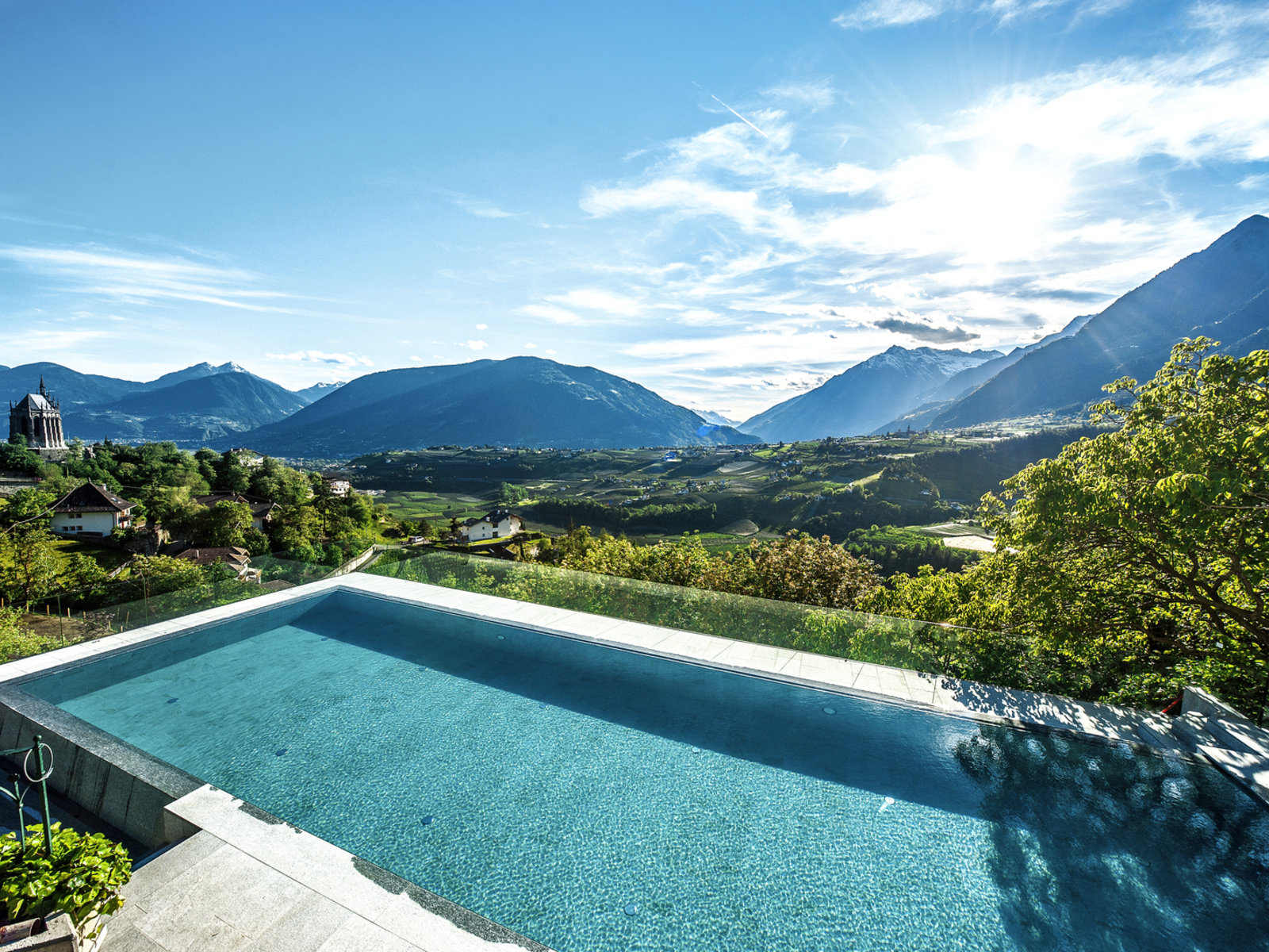 Infinitypool
