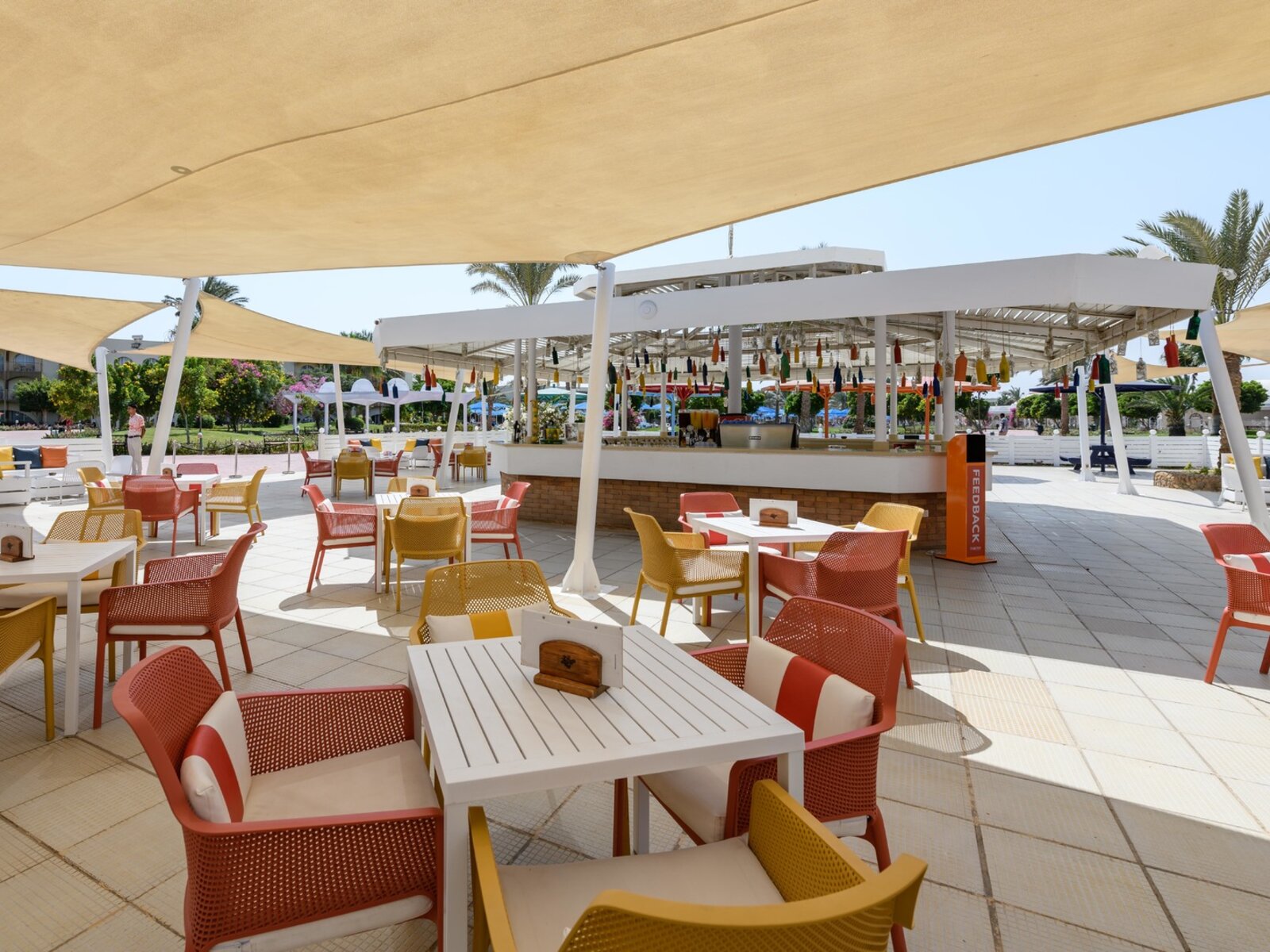 SUNSET BAR