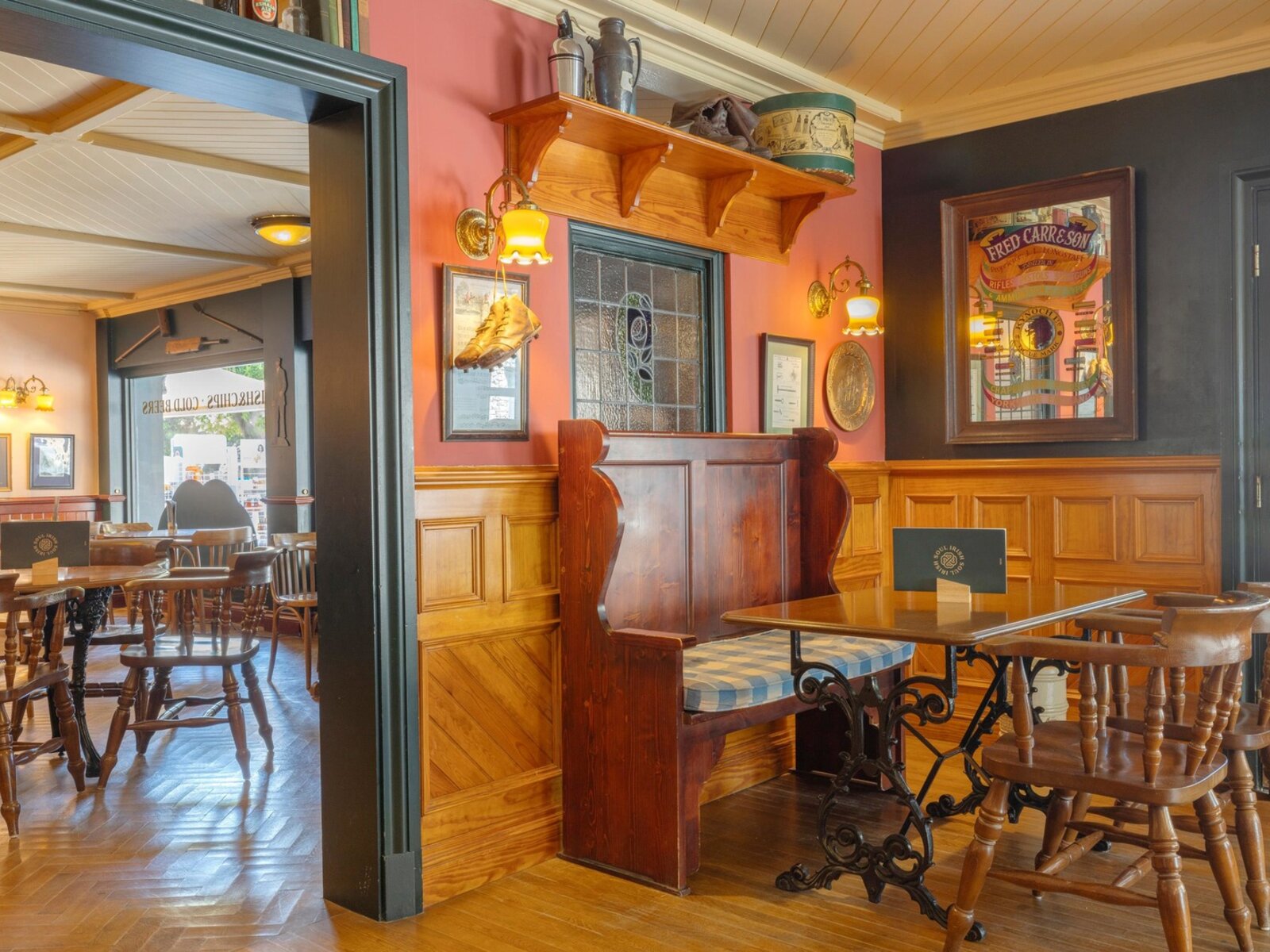 pub
