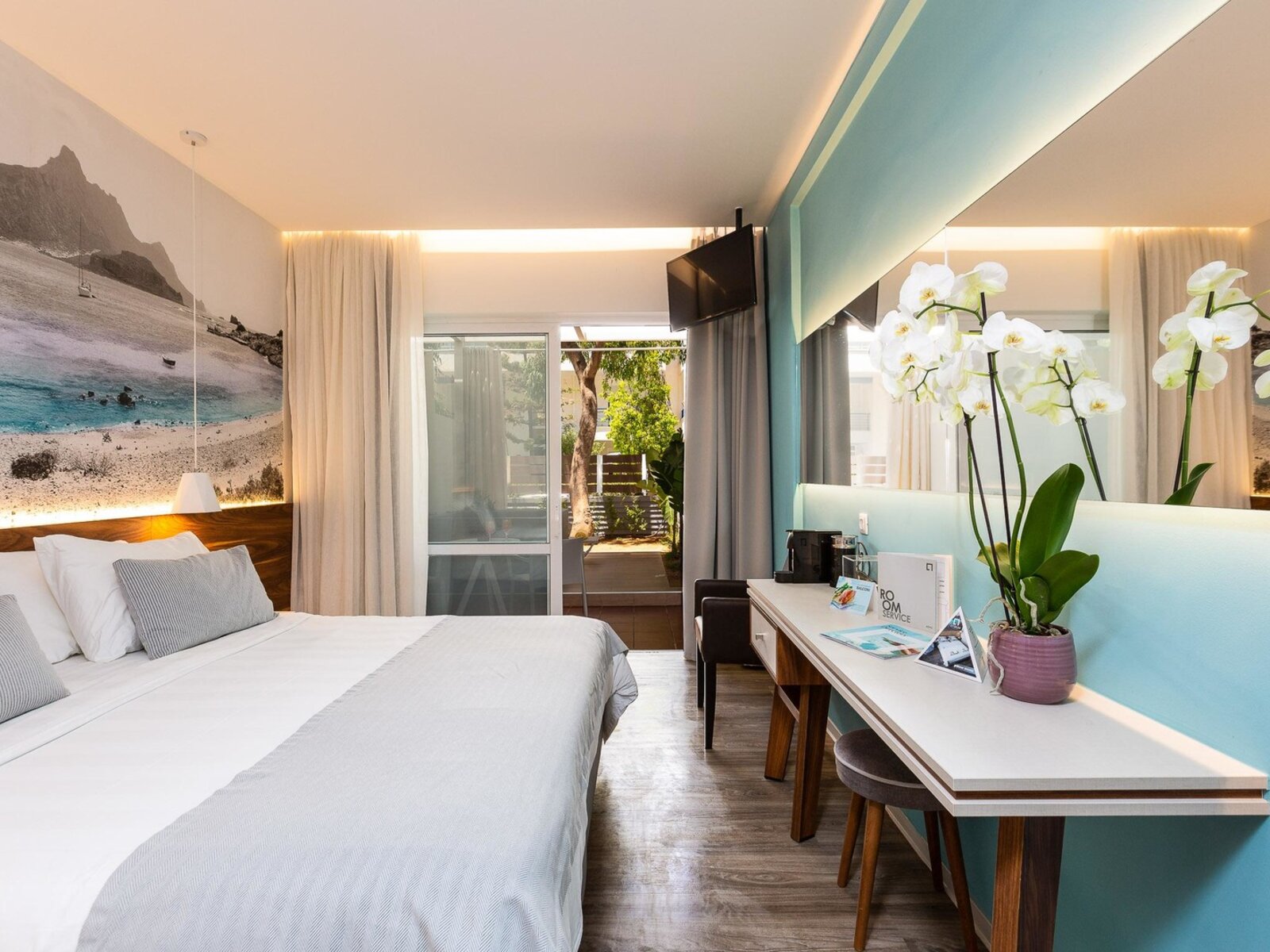 Wohnbeispiel Juniorsuite with Outdoor Jacuzzi
