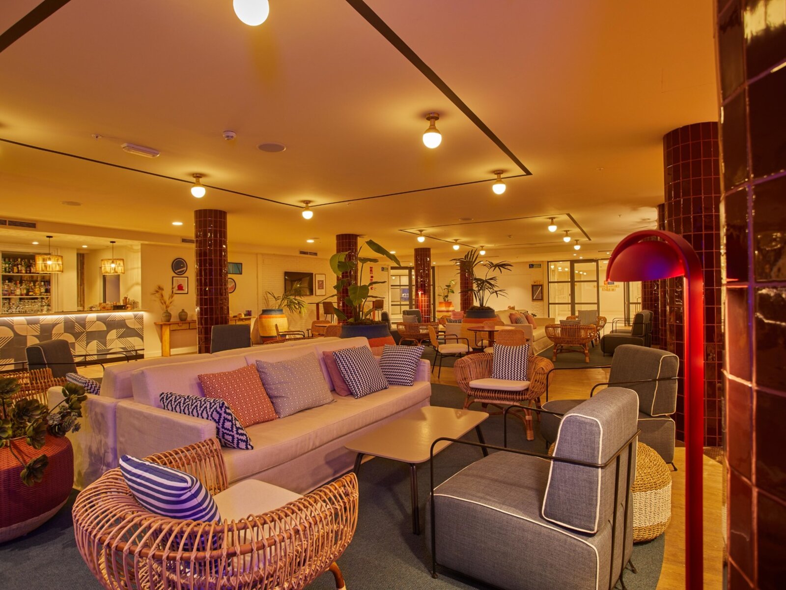 Agua (lobby bar)