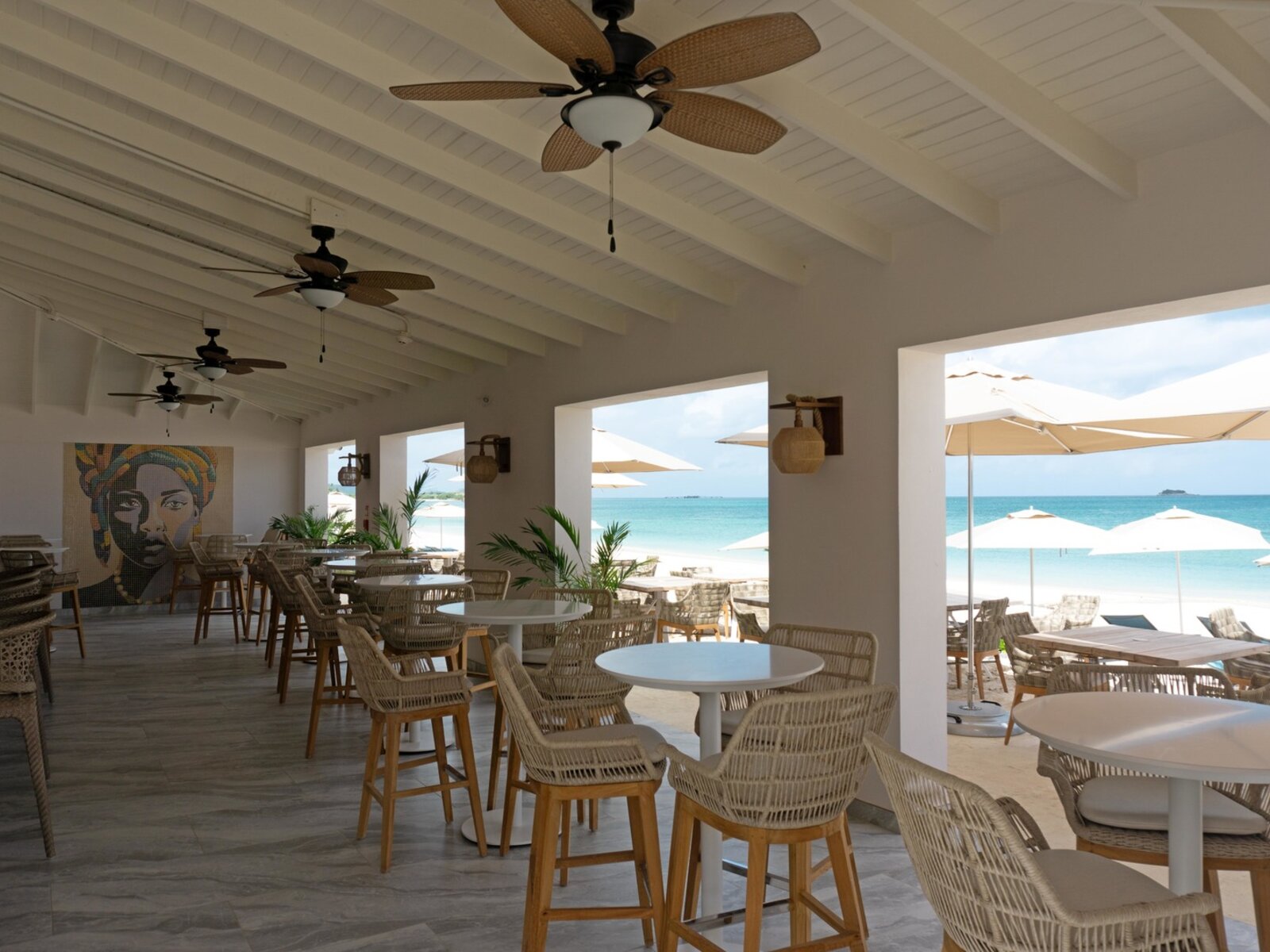 Oasis Beach Bar