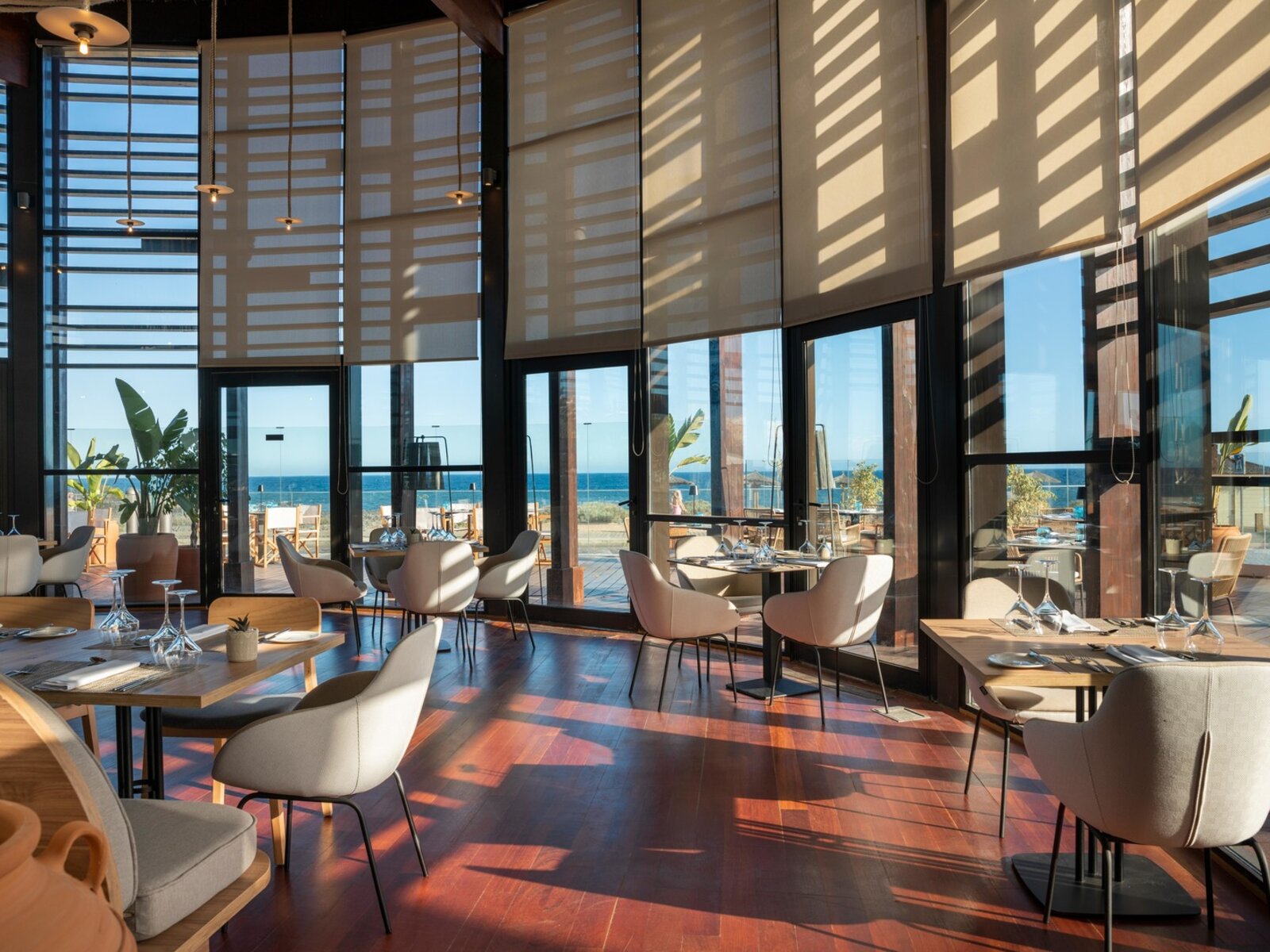 Royal Level Restaurant