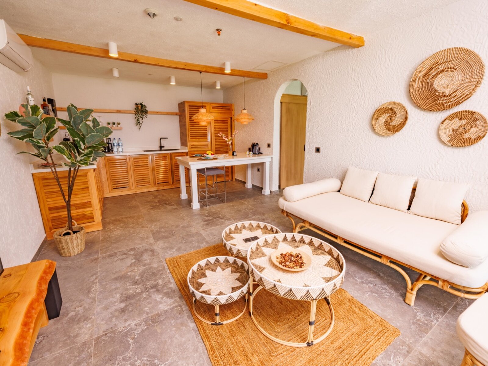 Wohnbeispiel Villa with Private Pool