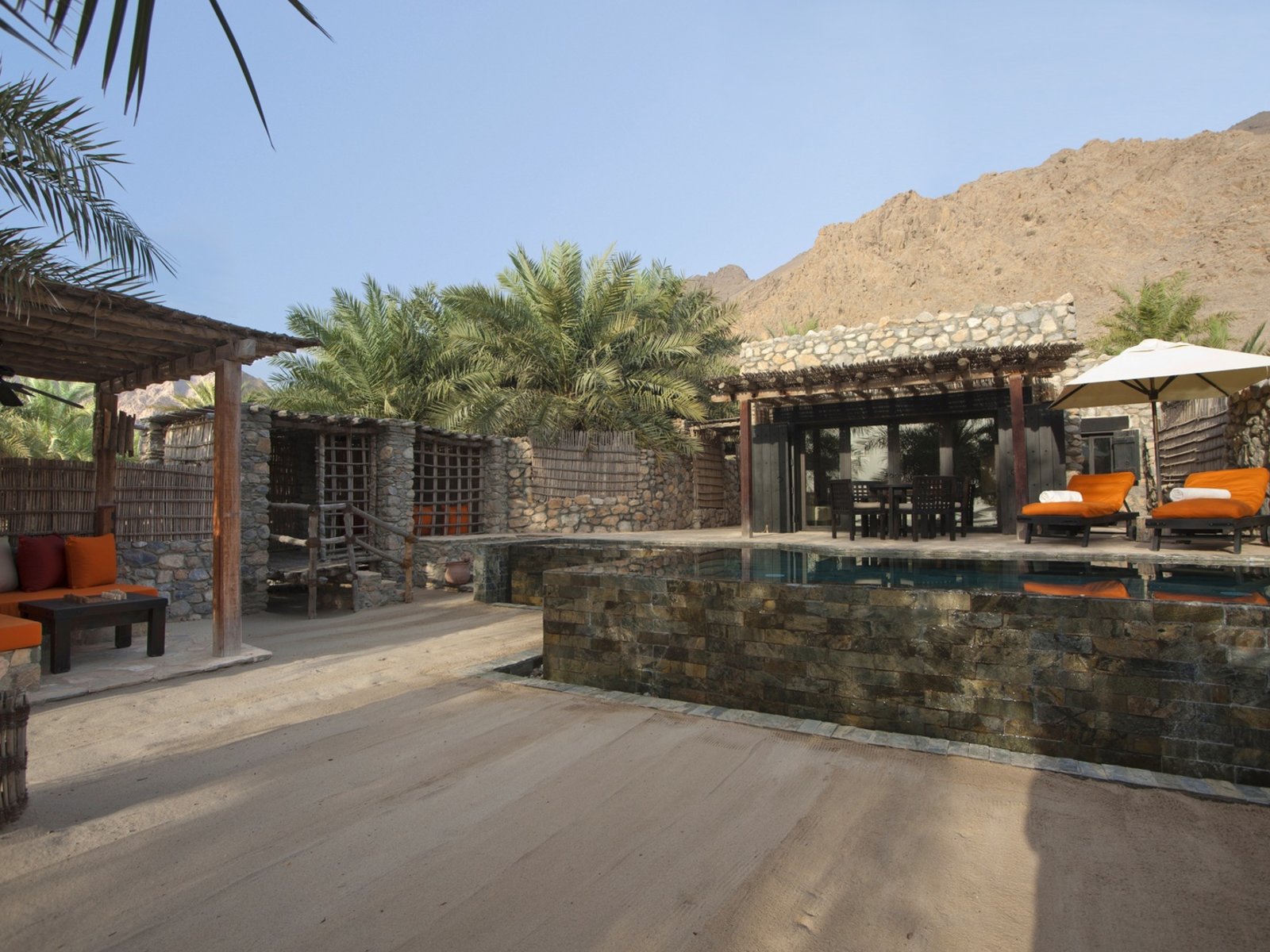 Wohnbeispiel Pool Villa