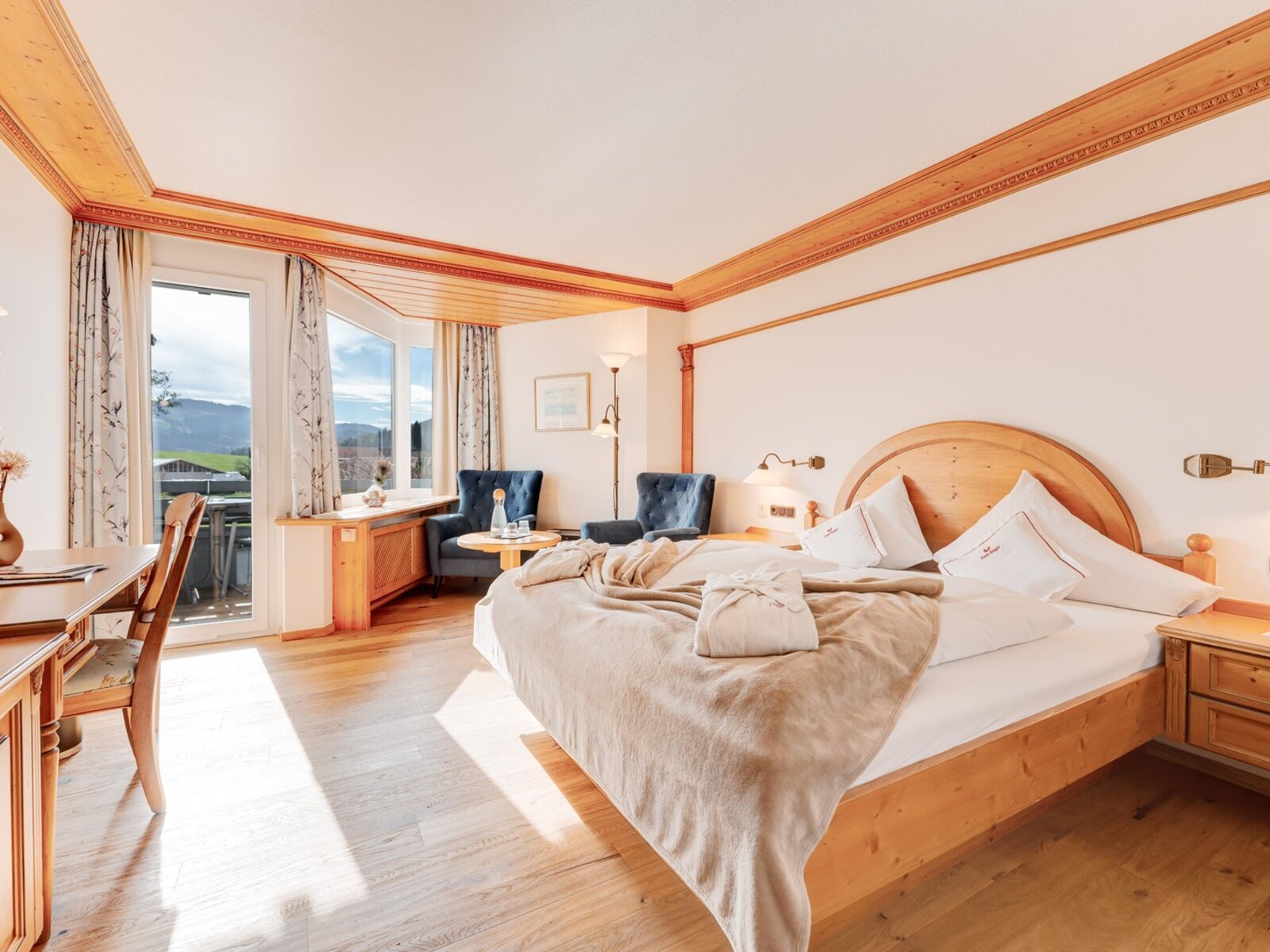 Wohnbeispiel Superior-Doppelzimmer Gartenblick mit Balkon