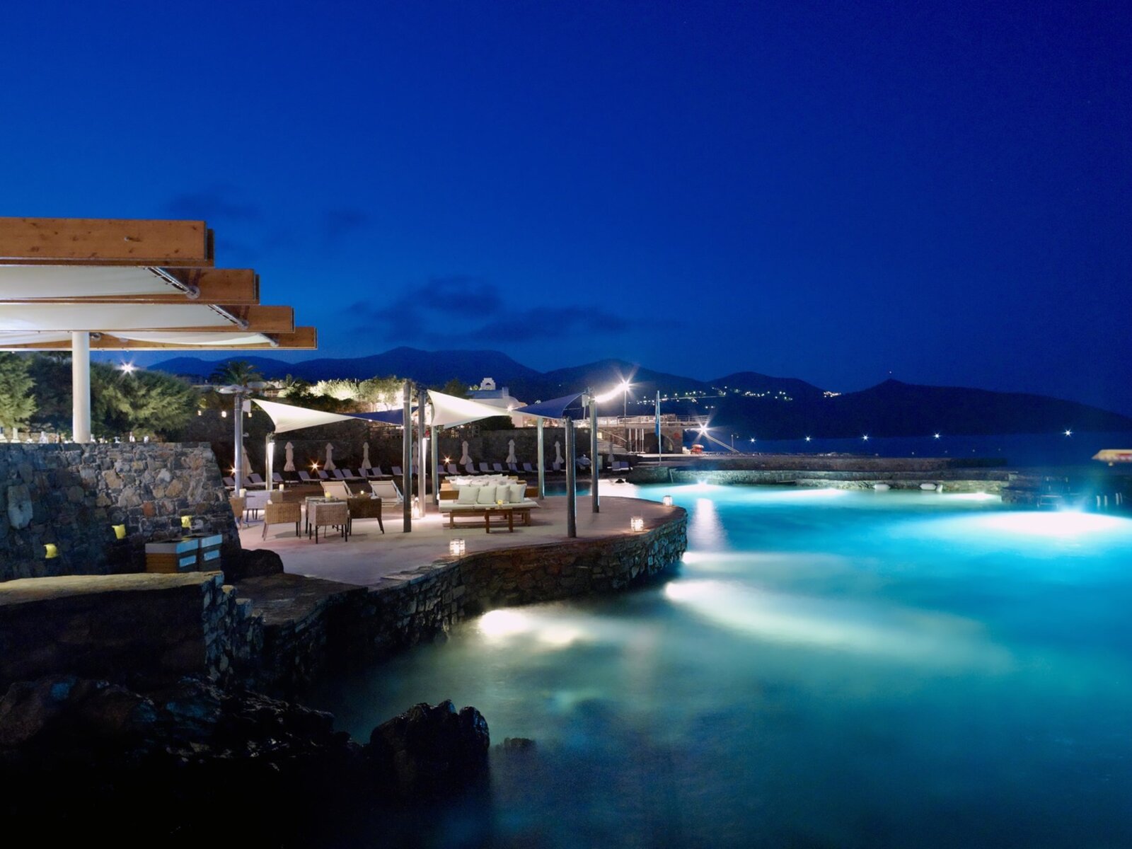 BONATSA JETTY BAR