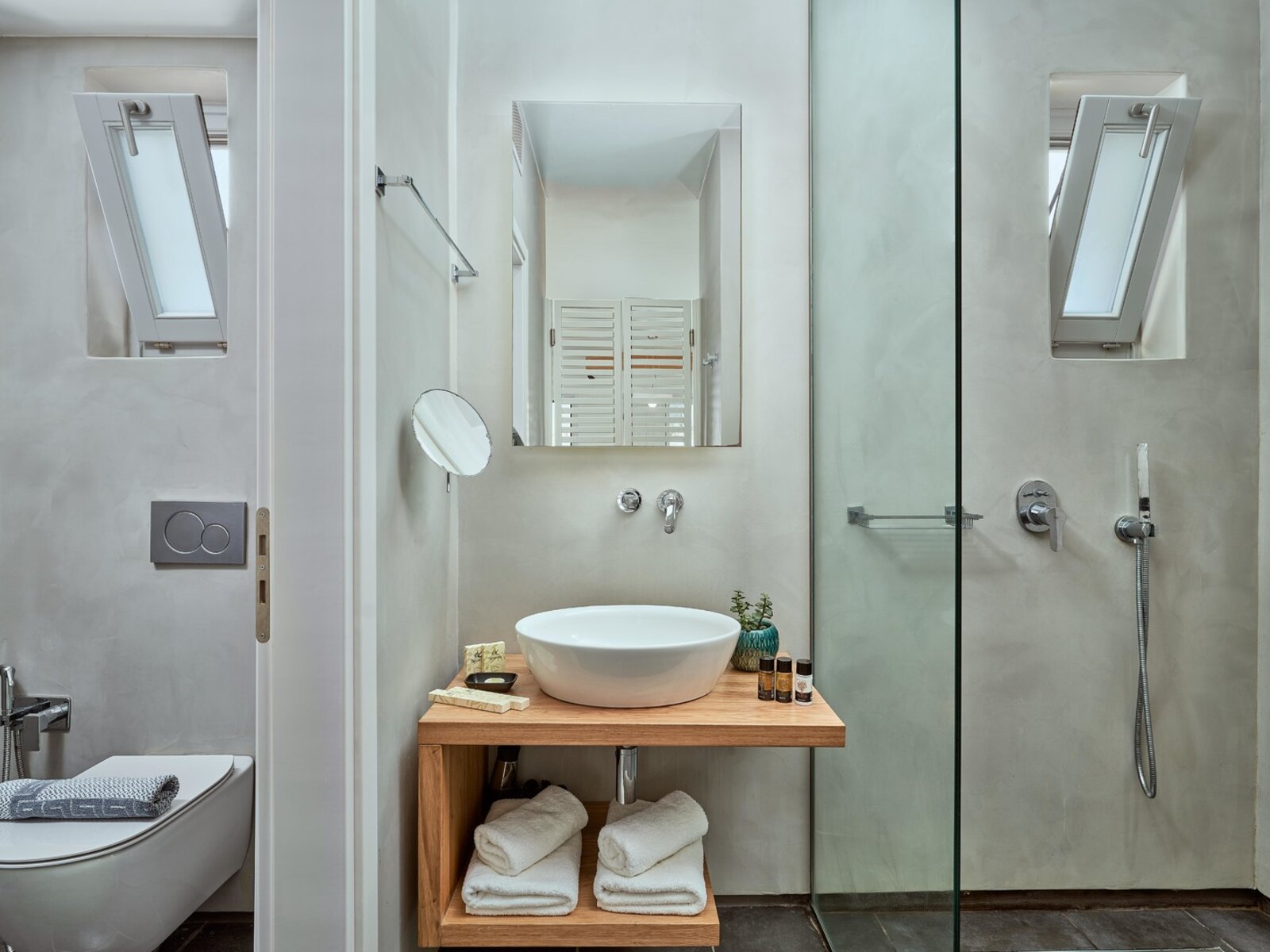Wohnbeispiel Ground Floor Suite with Private Pool