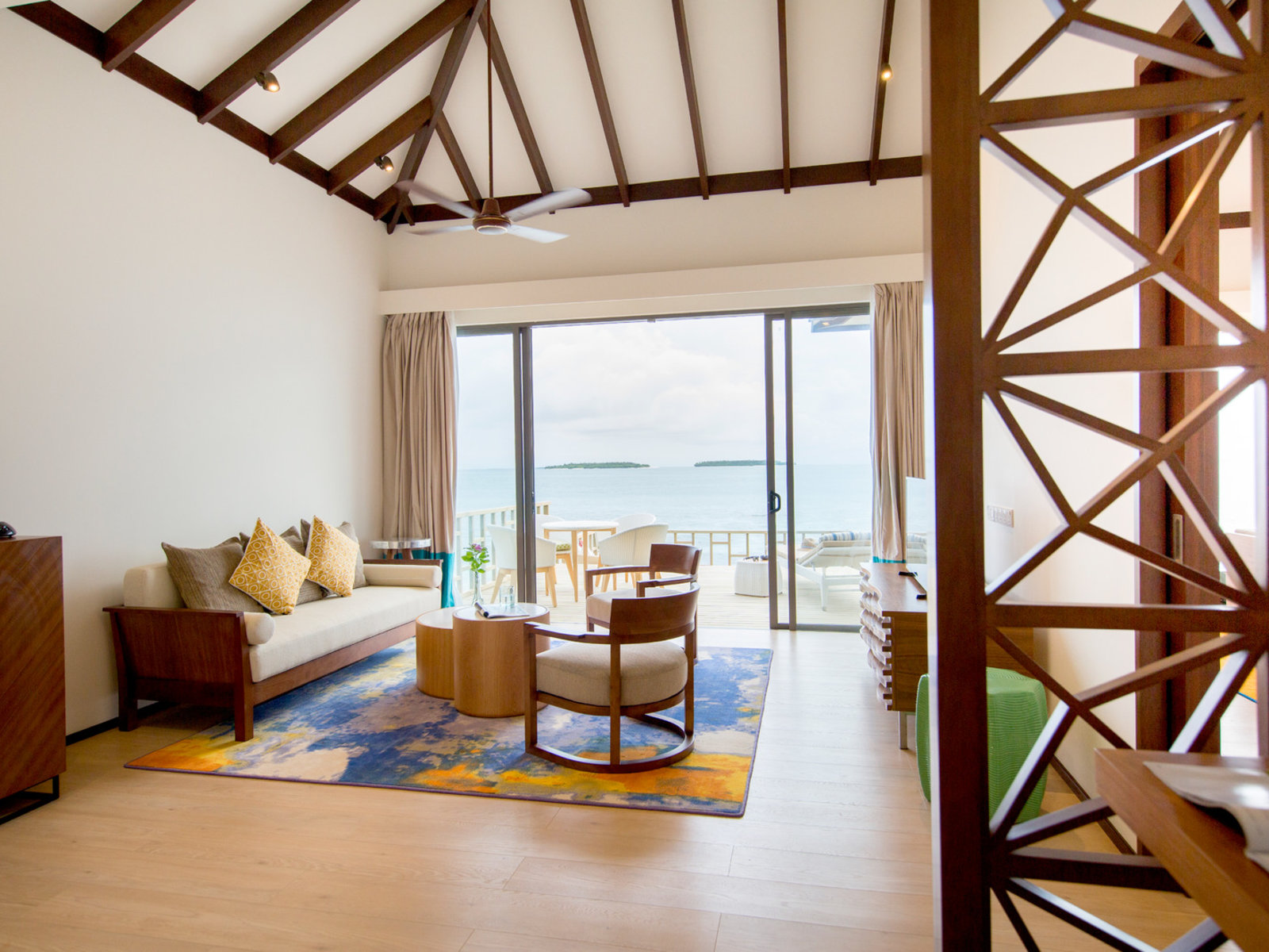 Wohnbeispiel One Bed Room Water Villa Pool