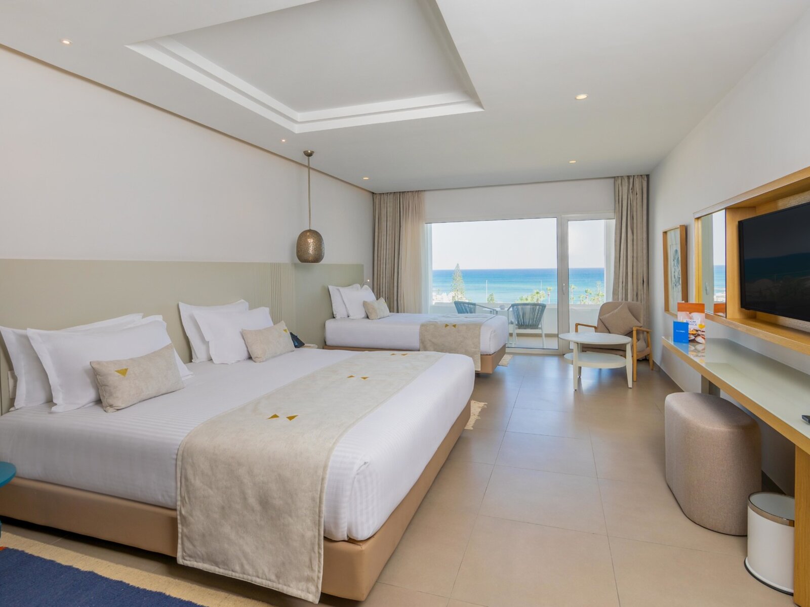 Wohnbeispiel Triple Room Sea View
