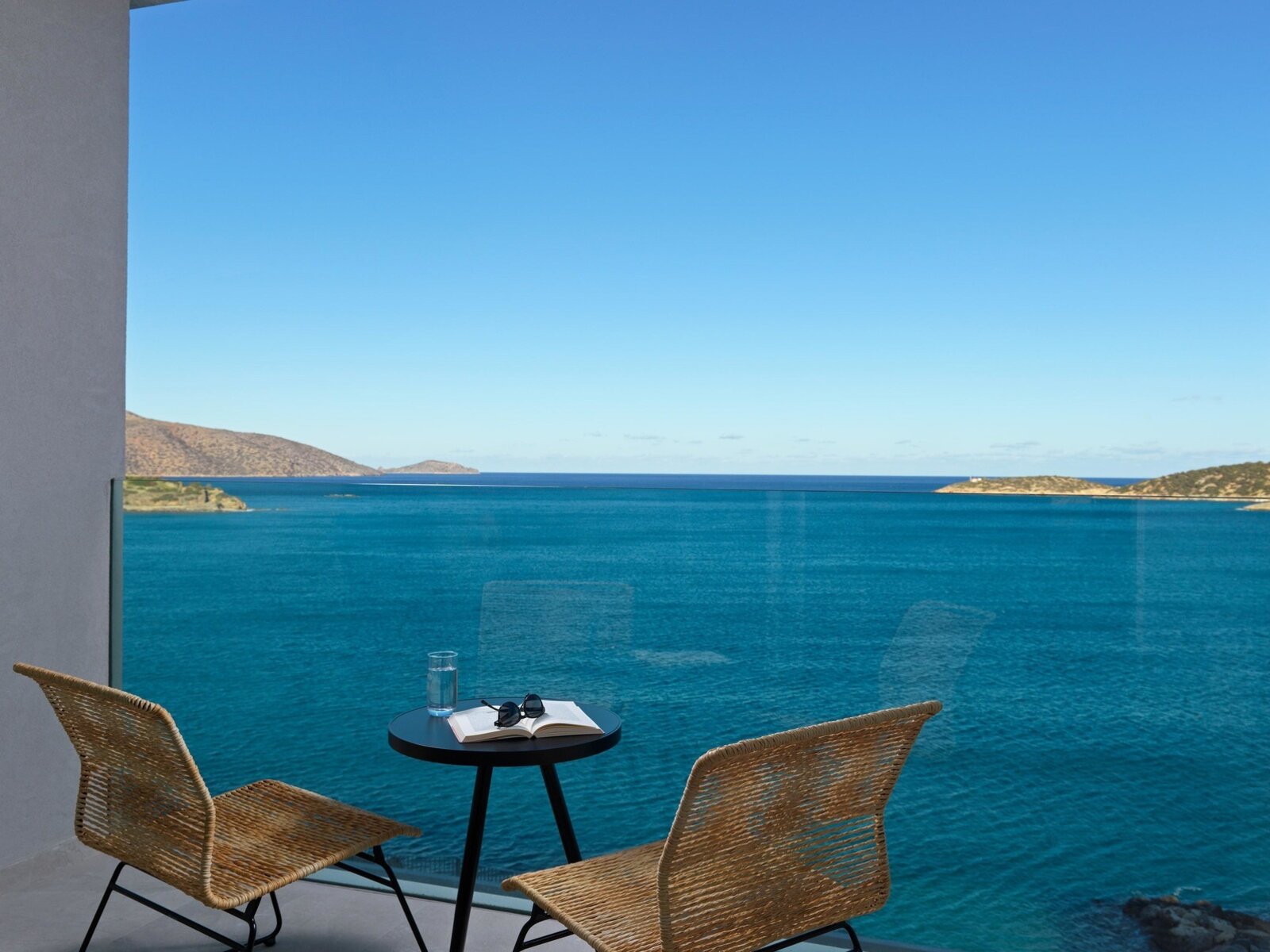 Wohnbeispiel Suite Stunning Sea View with plunge pool