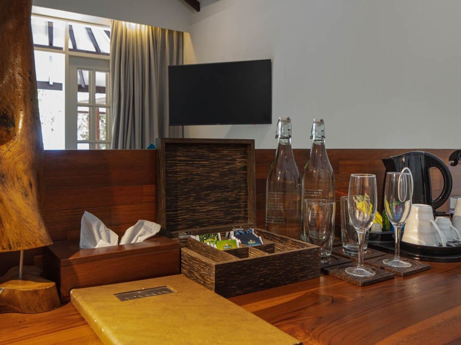Wohnbeispiel Deluxe Jacuzzi Beach Villa