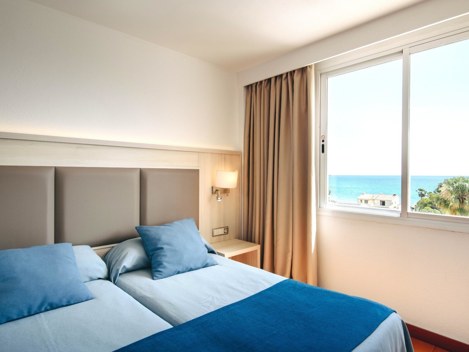 Wohnbeispiel Superior Apartment (Meerblick, Balkon)