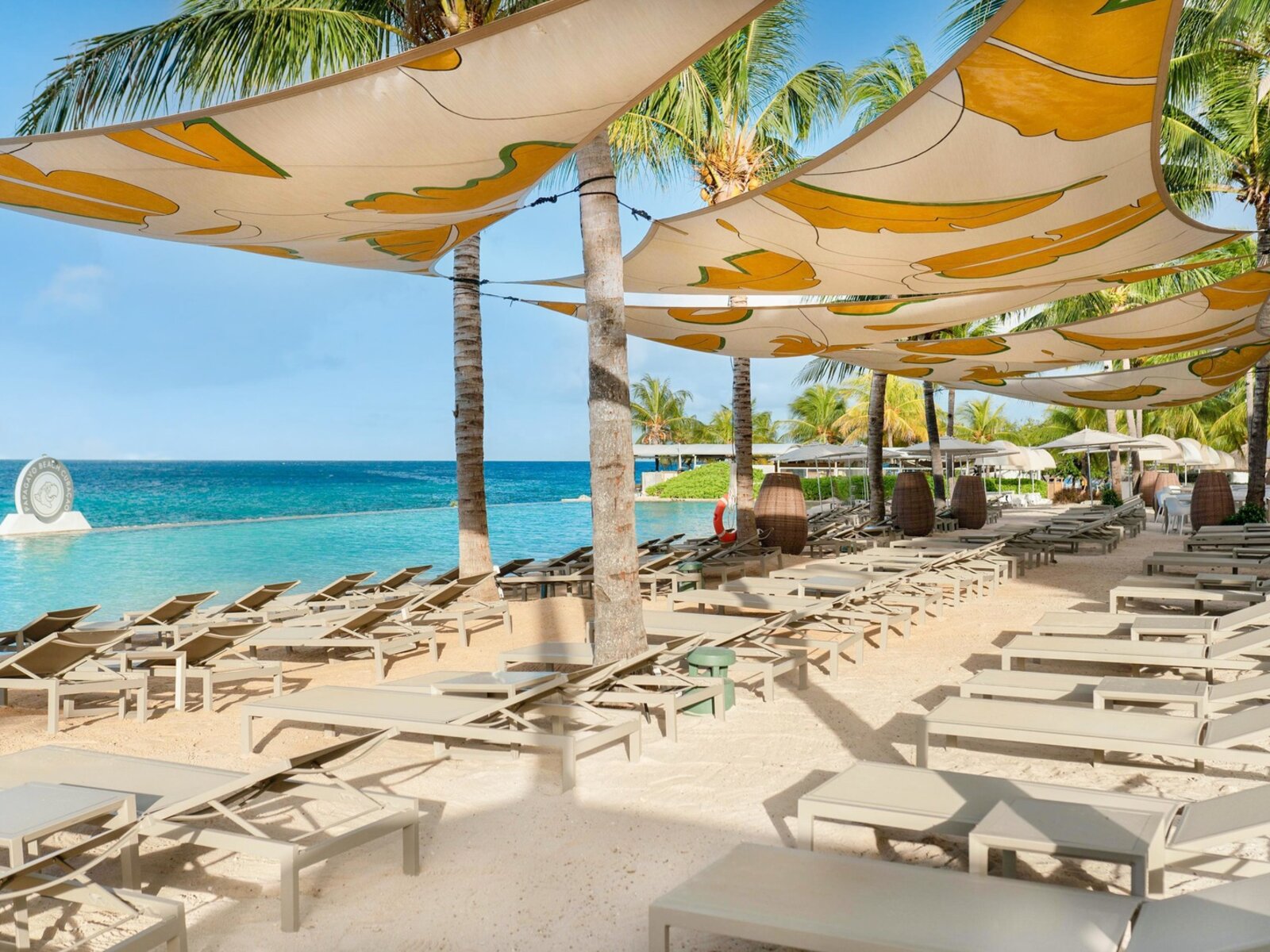 Papagayo Beach Club