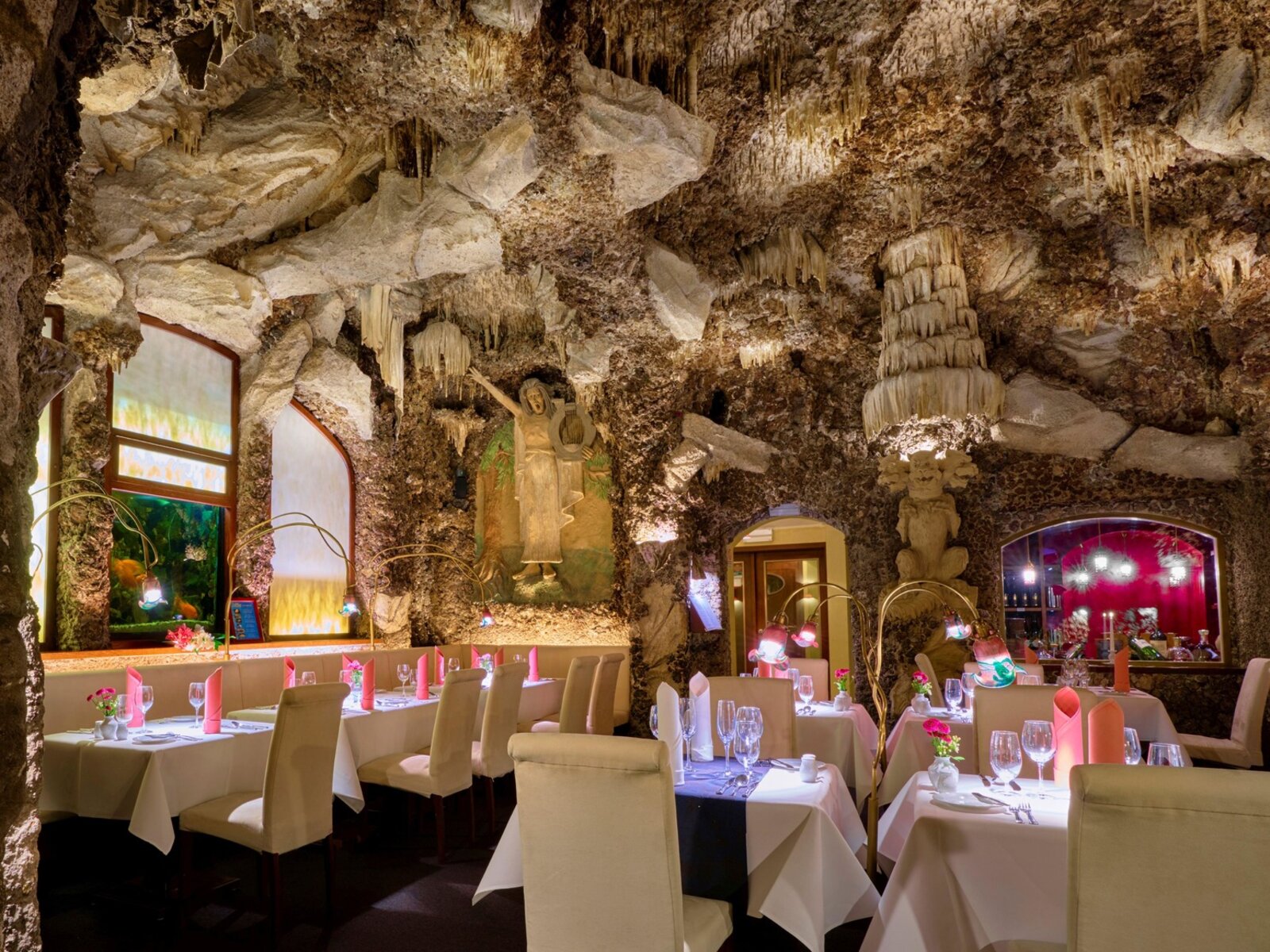 TRITON Restaurant