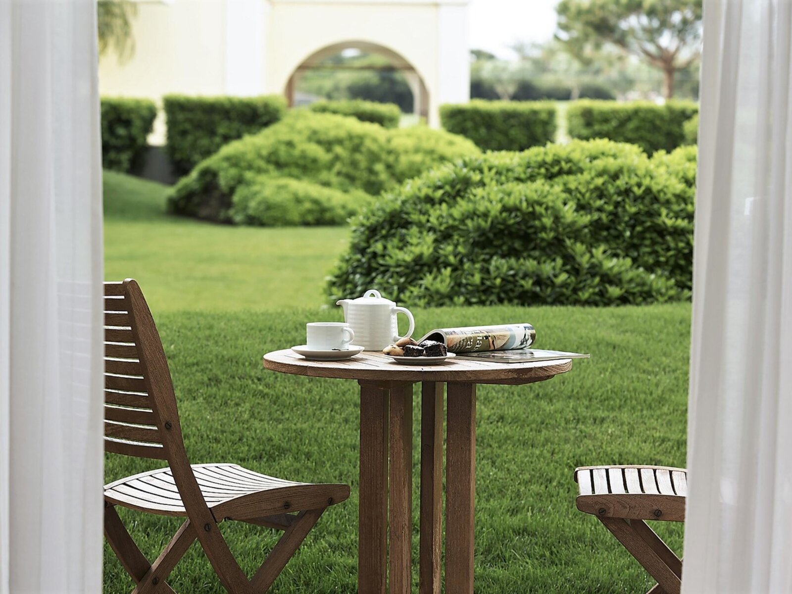 Wohnbeispiel Tropical Family Retreat