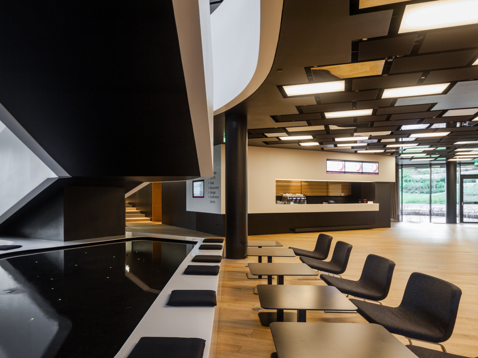 Conference bar