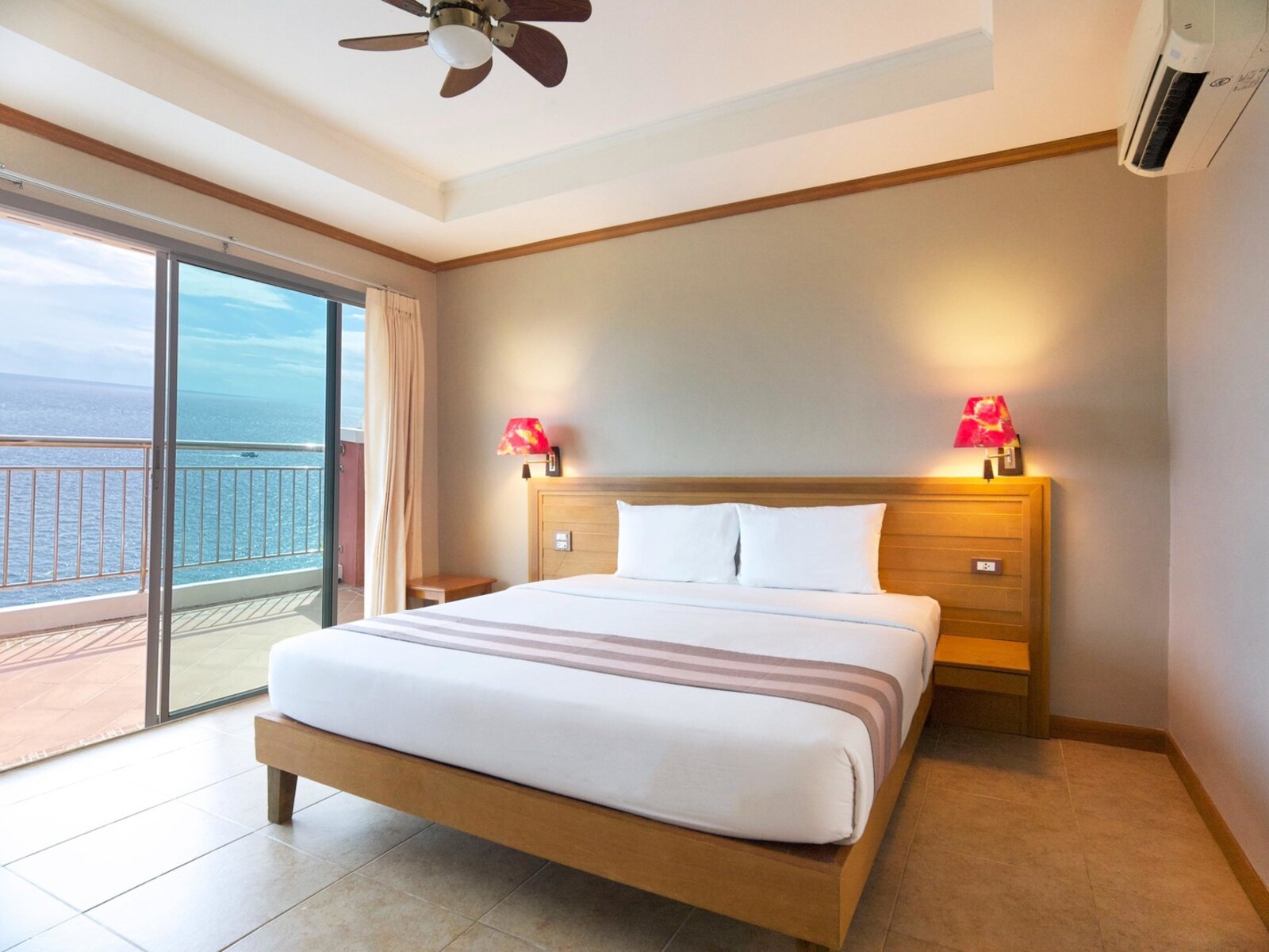 Wohnbeispiel Hotel Room