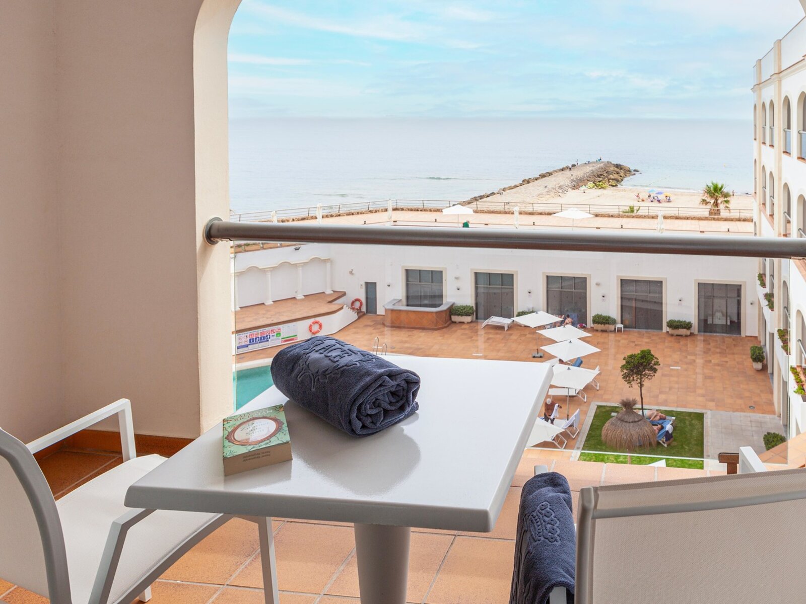 Wohnbeispiel Double Sea view Room