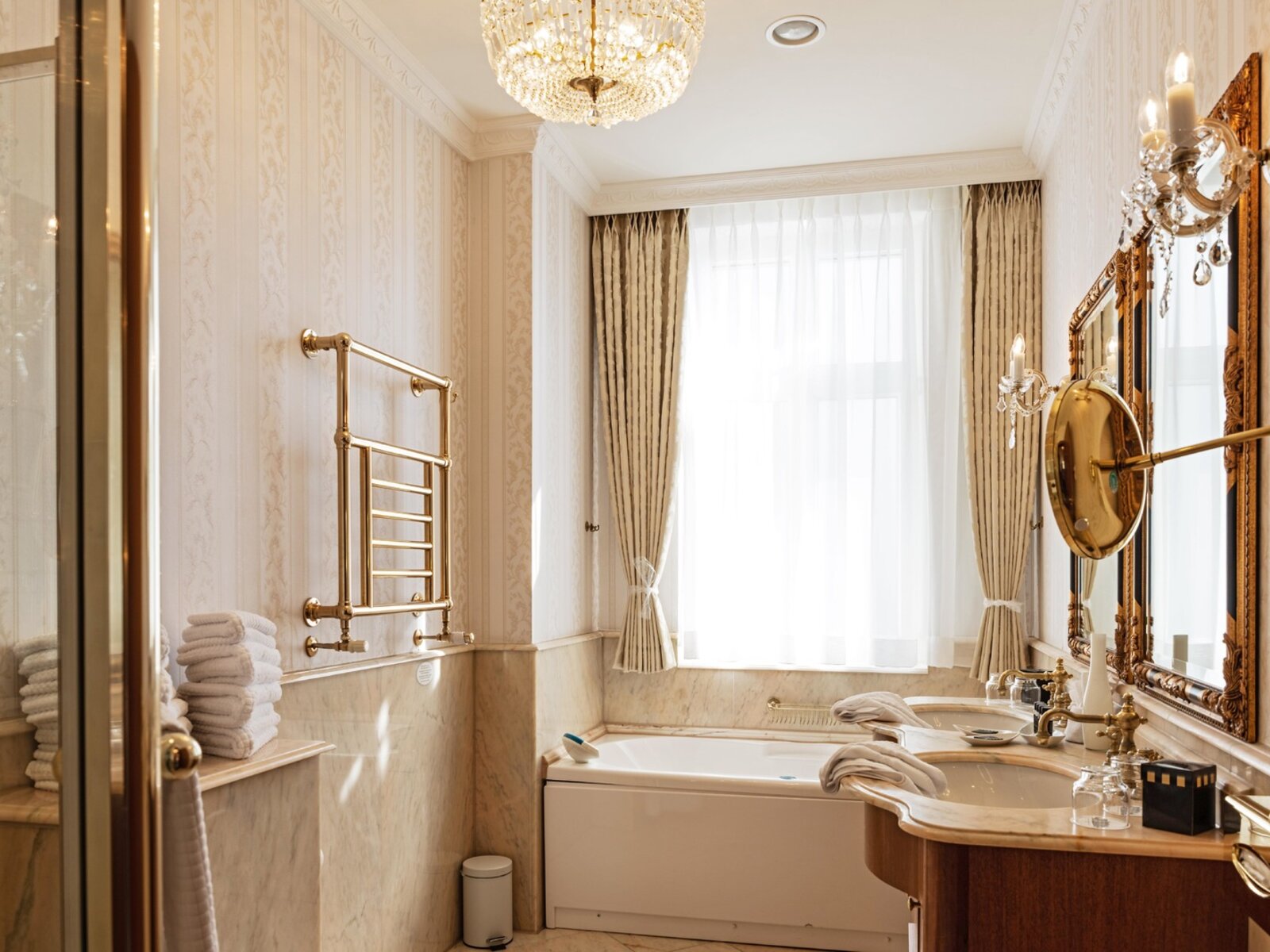 Wohnbeispiel Familiensuite