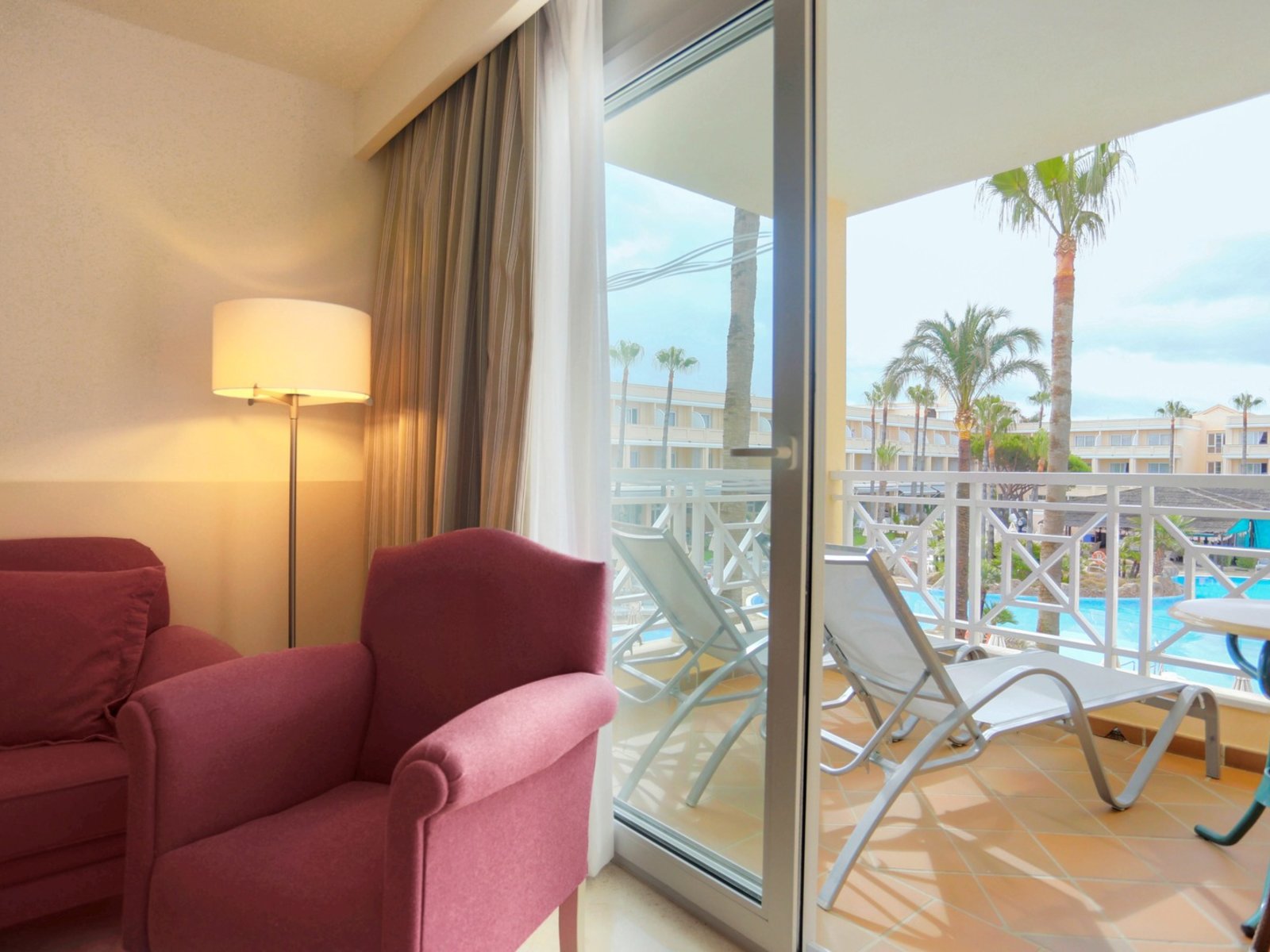 Wohnbeispiel Juniorsuite side sea view (JS-07)