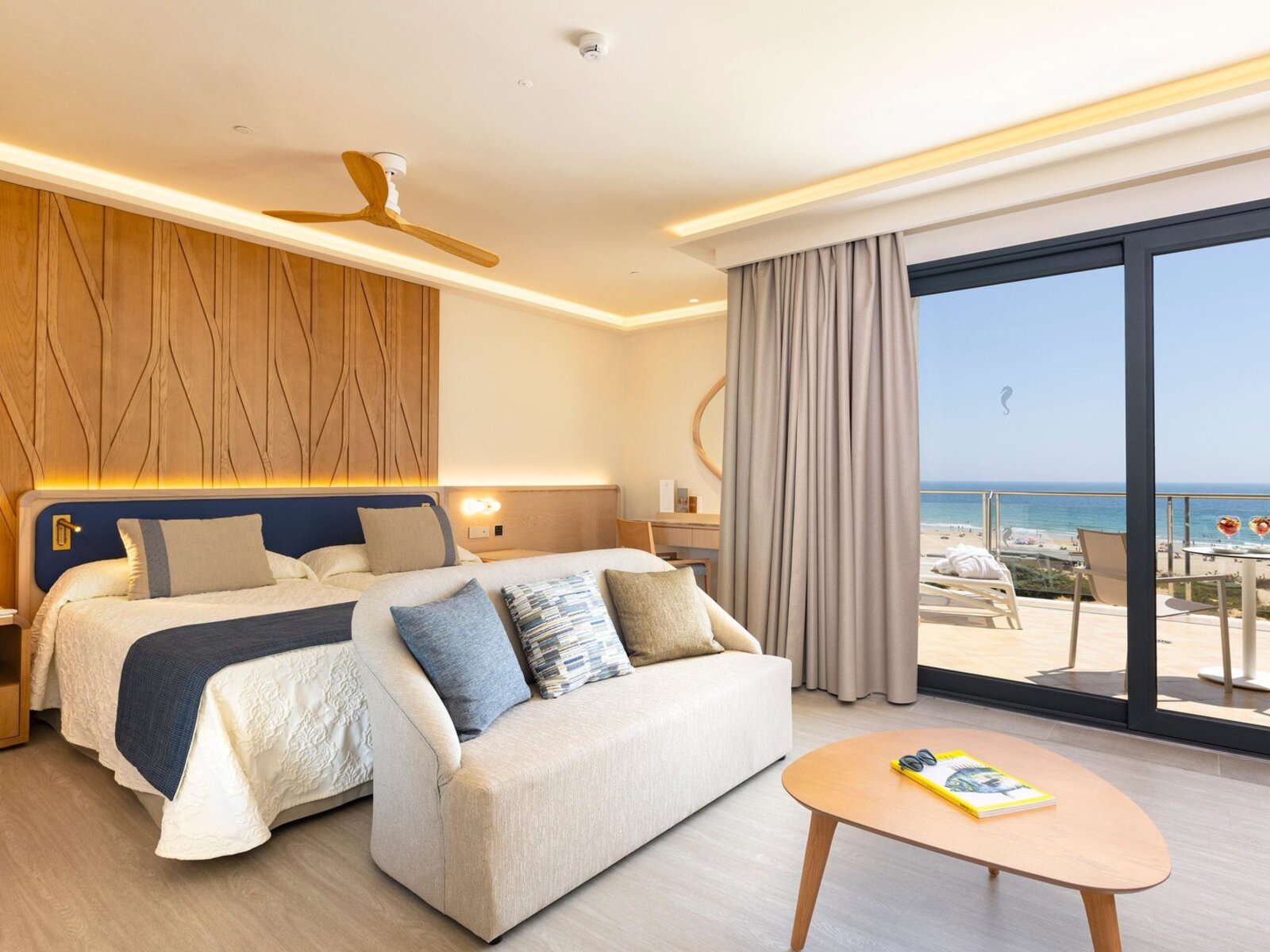 Wohnbeispiel Serenity Juniorsuite direct sea view