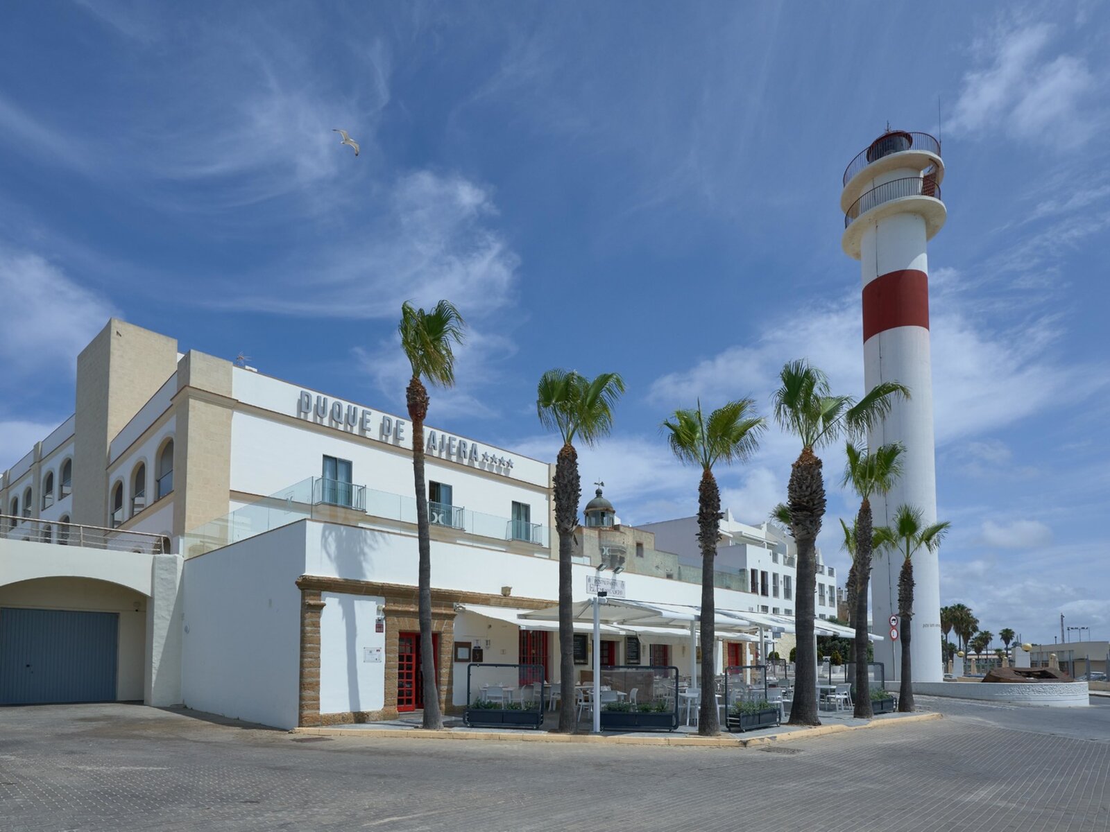 EL EMBARCADERO