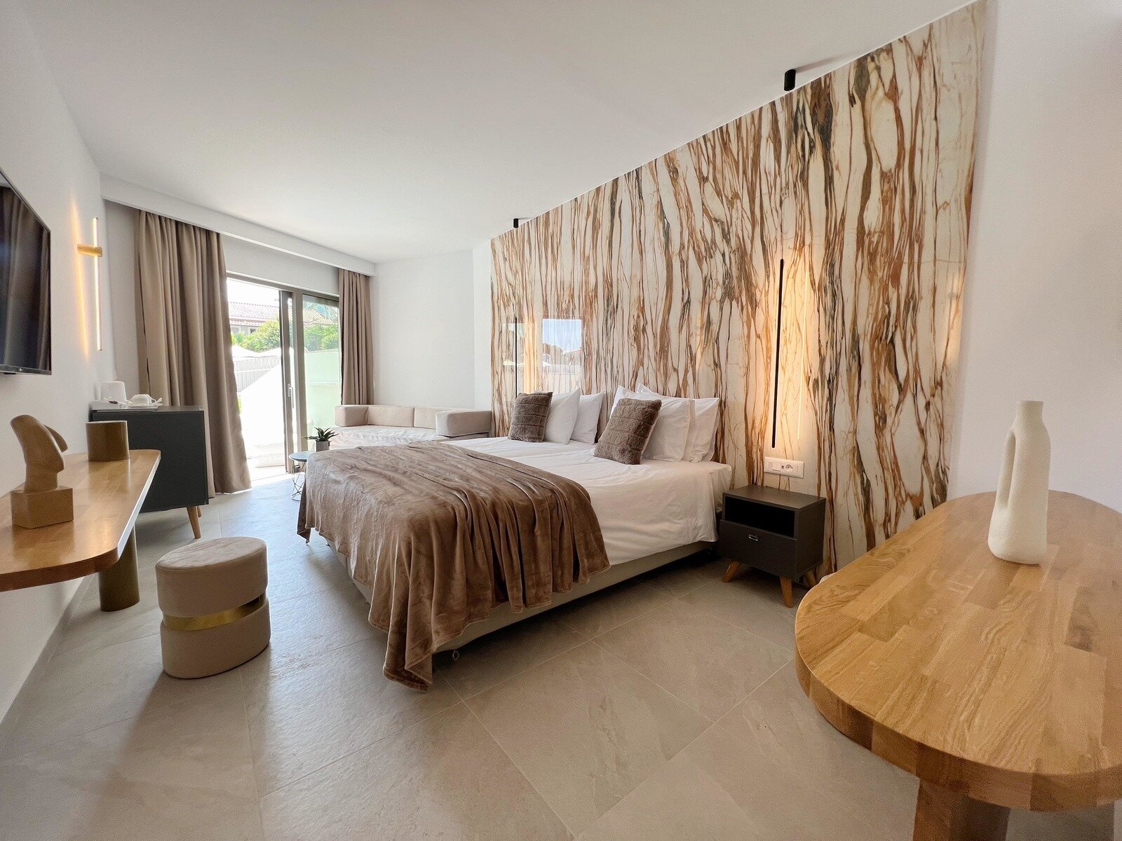 Junior Suite with Private Pool