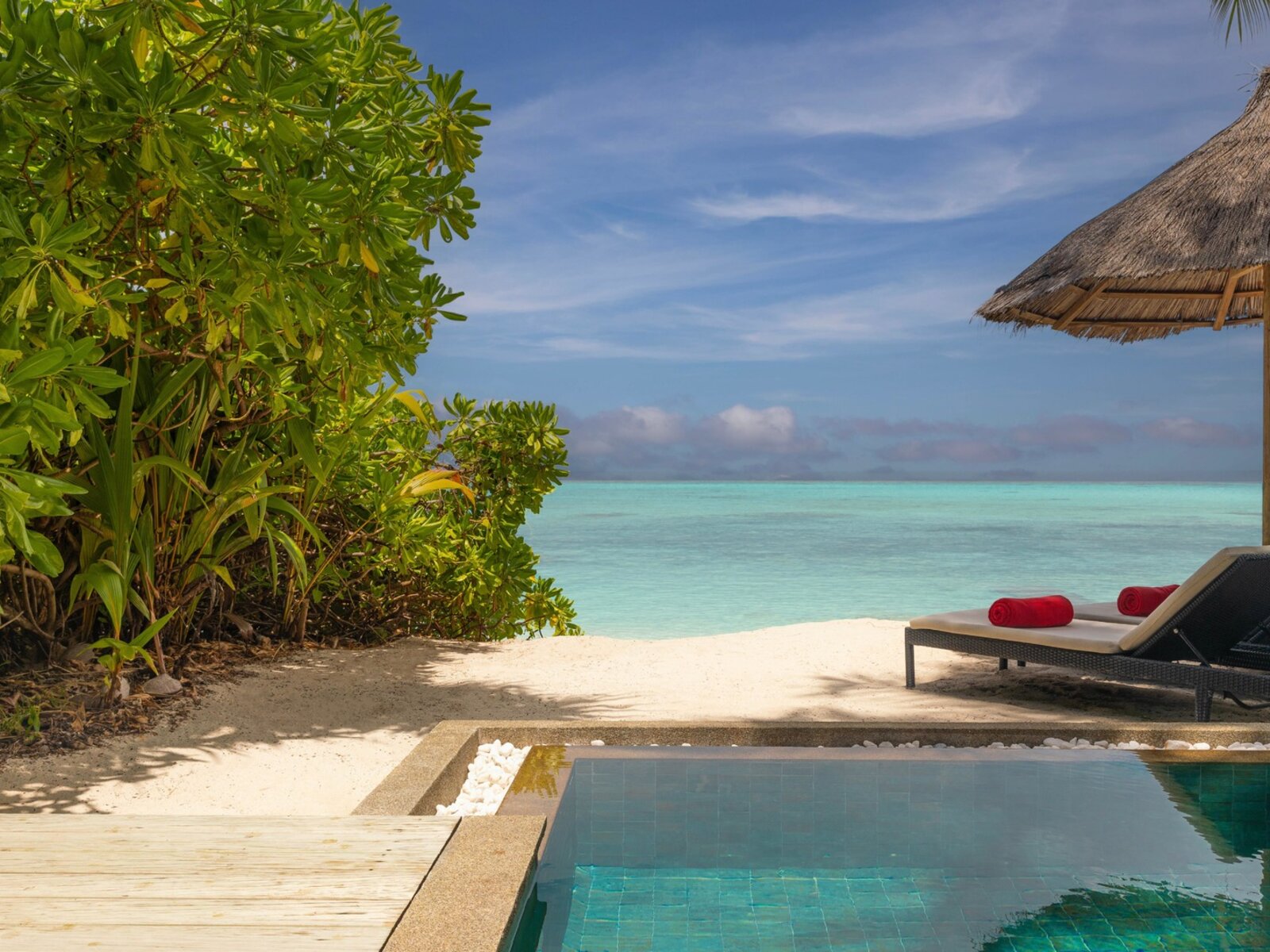 Wohnbeispiel Sunrise Beach Pool Villa