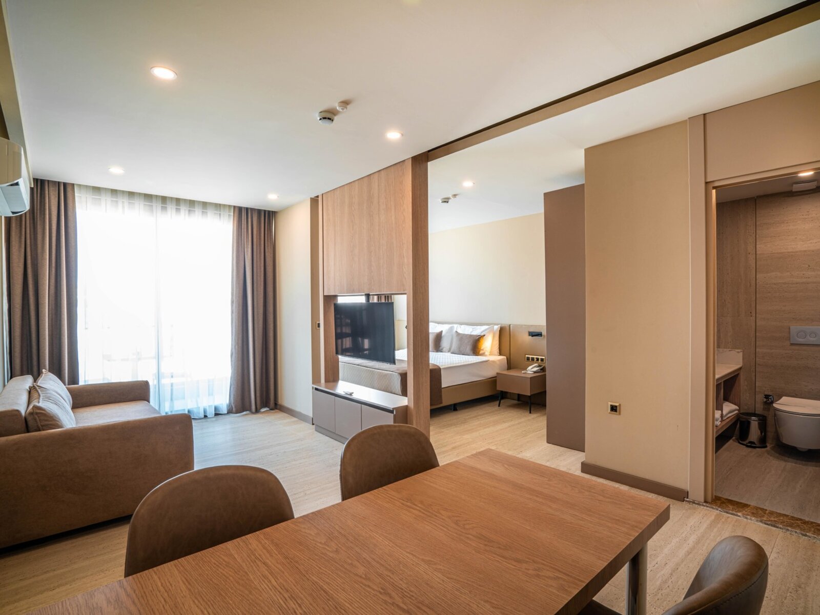 Wohnbeispiel Suite with Terrace Jacuzzu