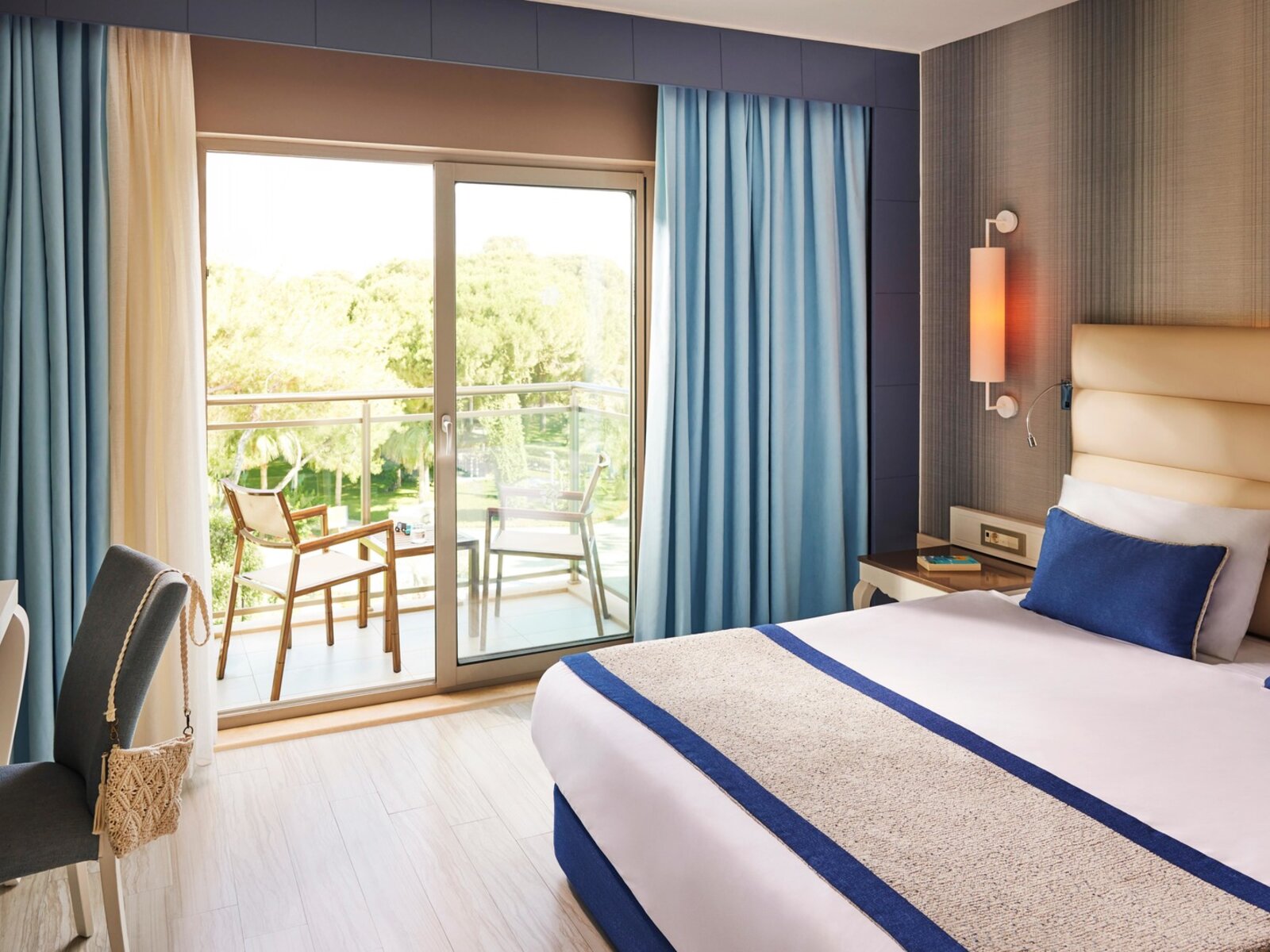 Wohnbeispiel Suite Classic Main Building for Family