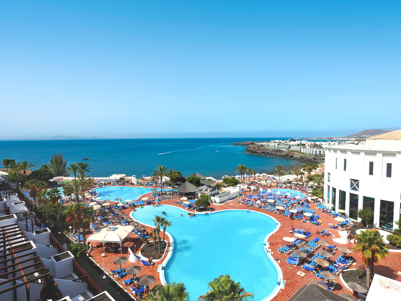 hotel sandos papagayo beach resort playa blanca