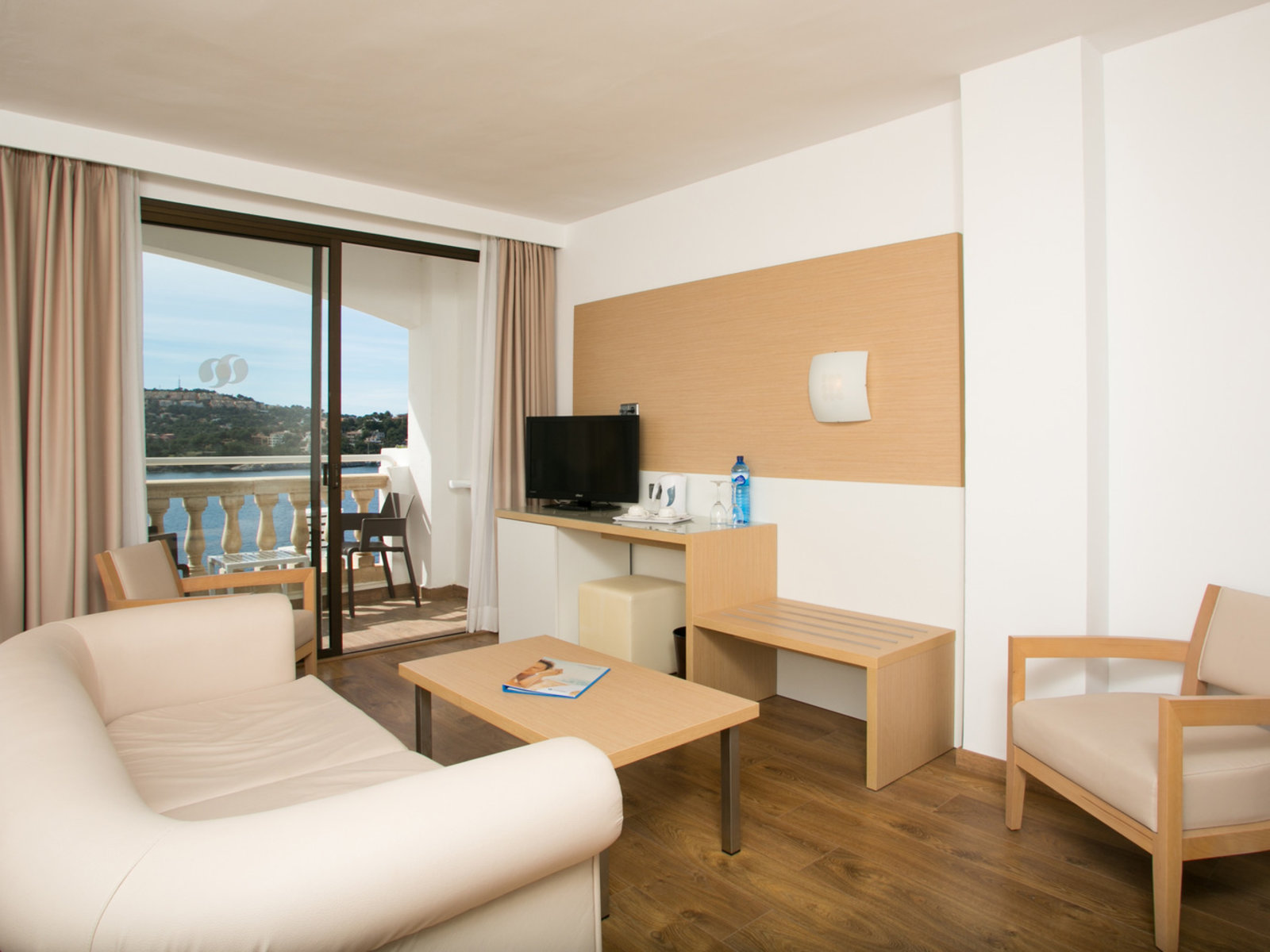 Wohnbeispiel Junior Suite Sea View