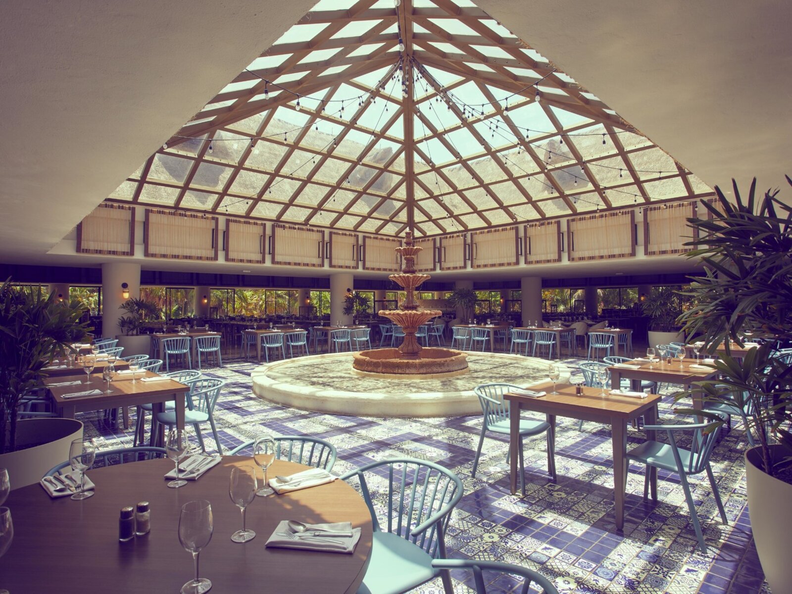 Main Restaurant YUCATAN