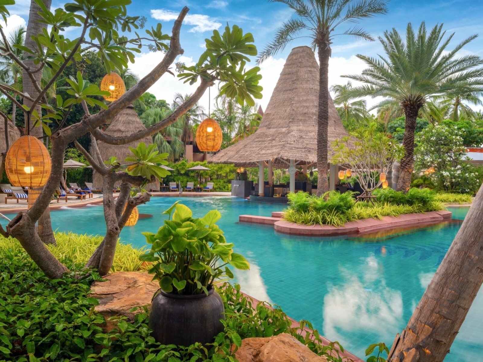Beach Front Pool