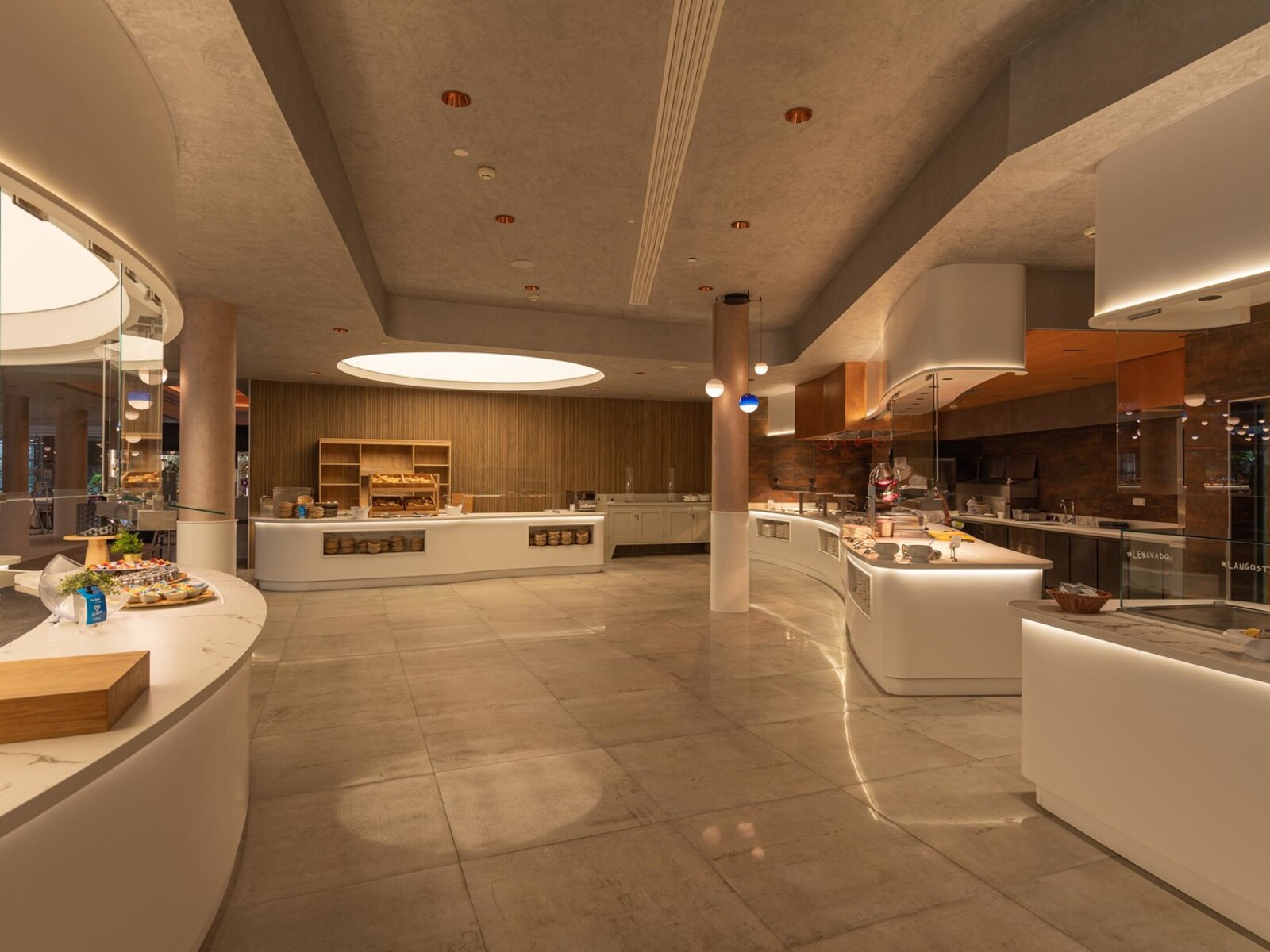 Tamarona Buffet