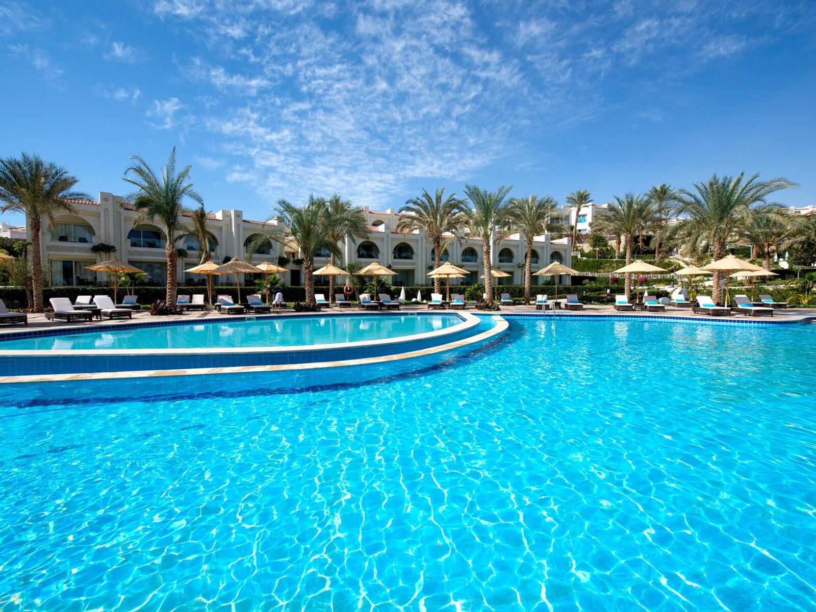 Island Pool (2 Pools)