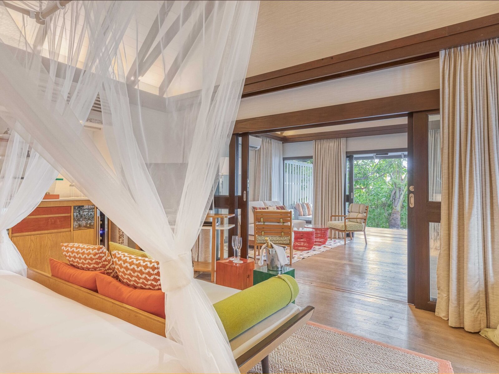 Wohnbeispiel Earth Pool Pavilion Two Bedroom Suite